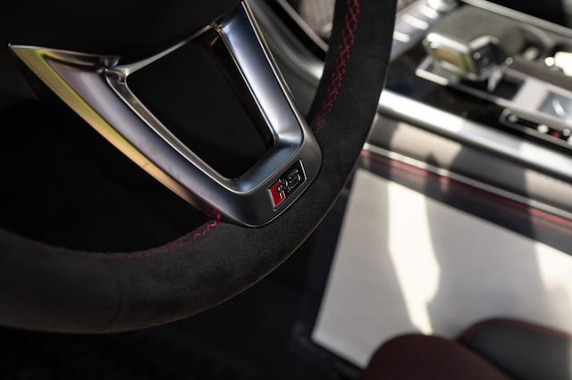 2026 Audi RS Q8 Base - Photo 33