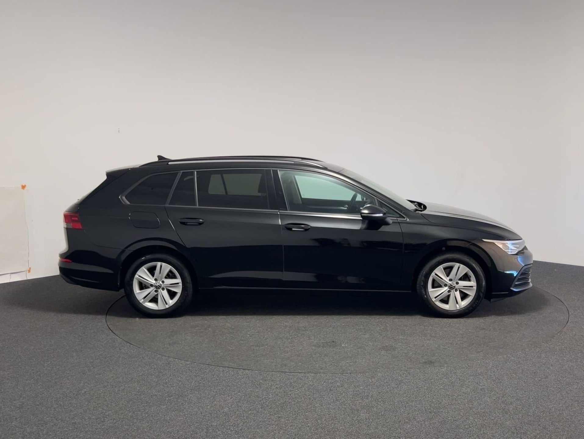 Volkswagen Golf Variant Life