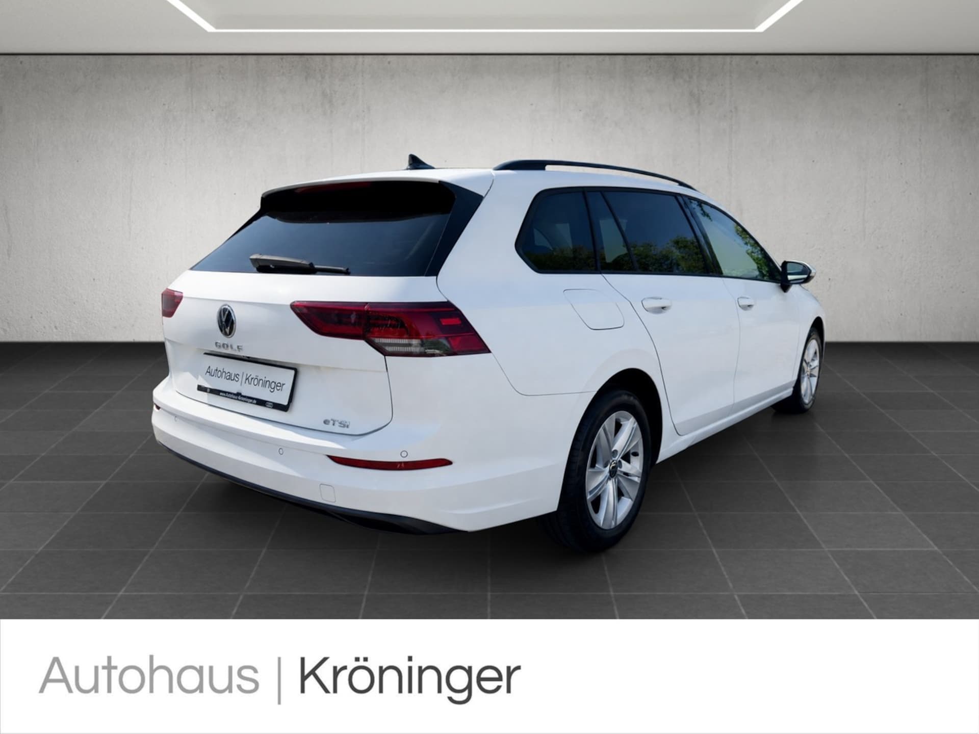 Volkswagen Golf Variant Life