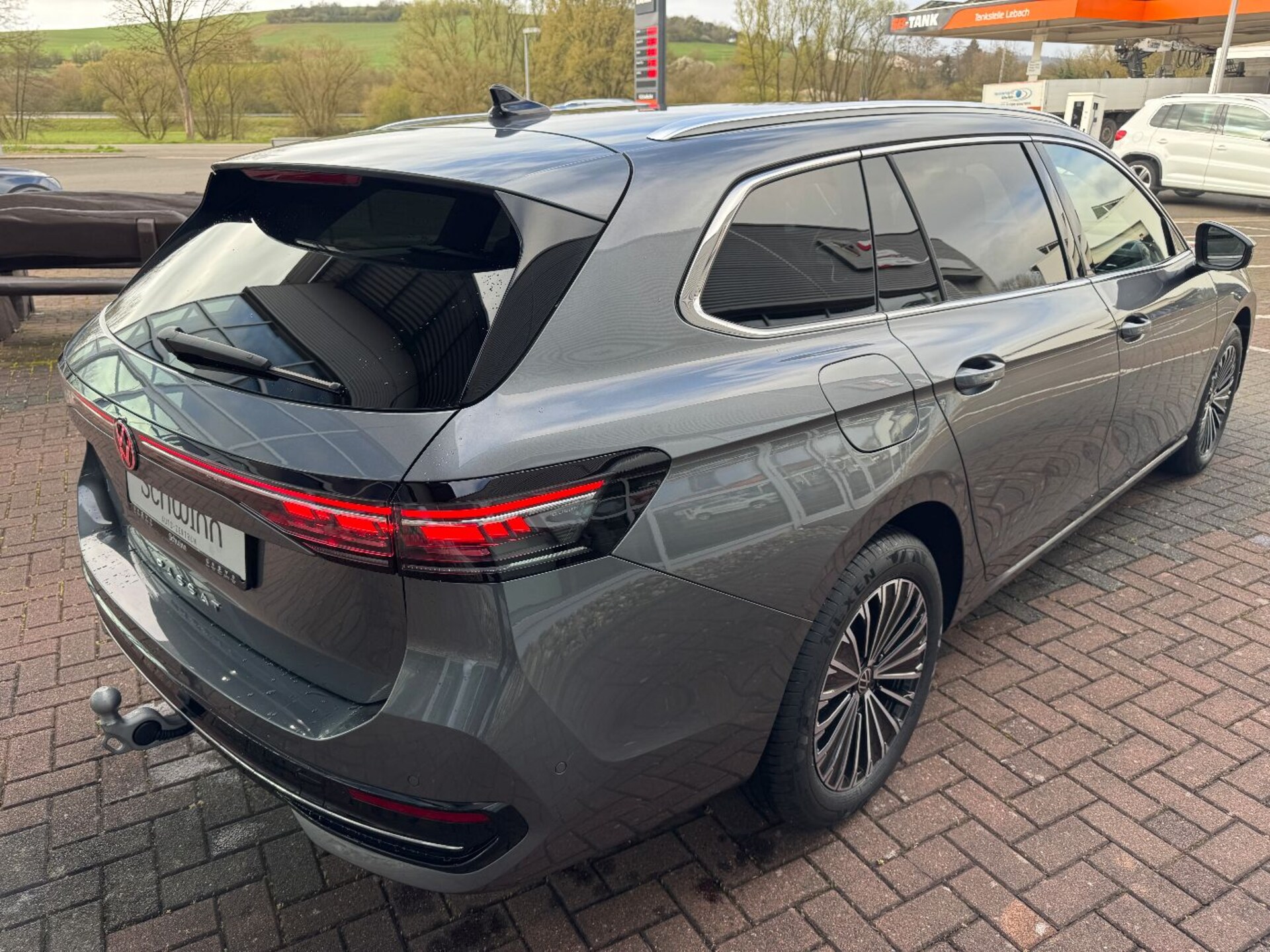 Volkswagen Passat Elegance