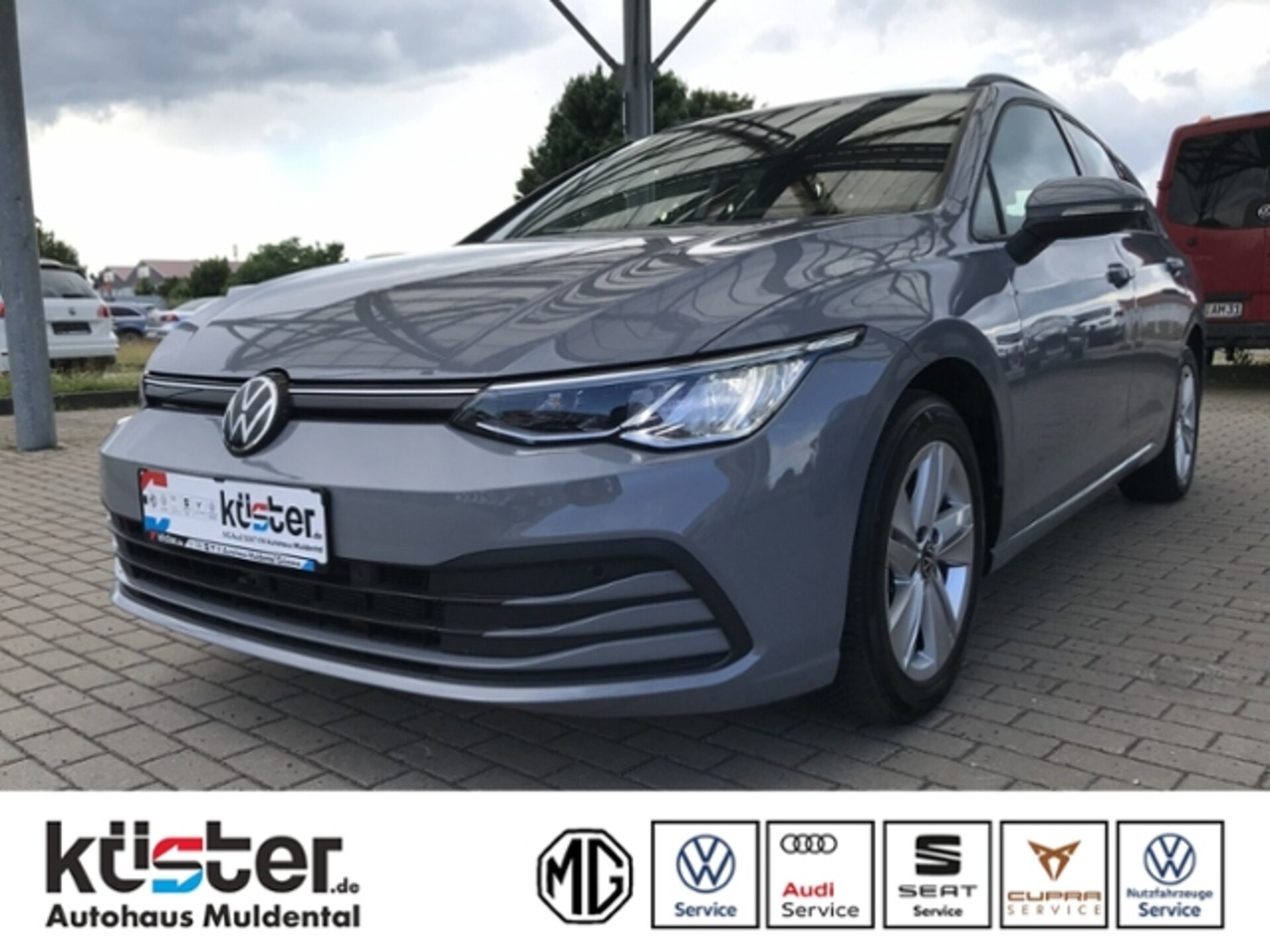 Volkswagen Golf Variant Life