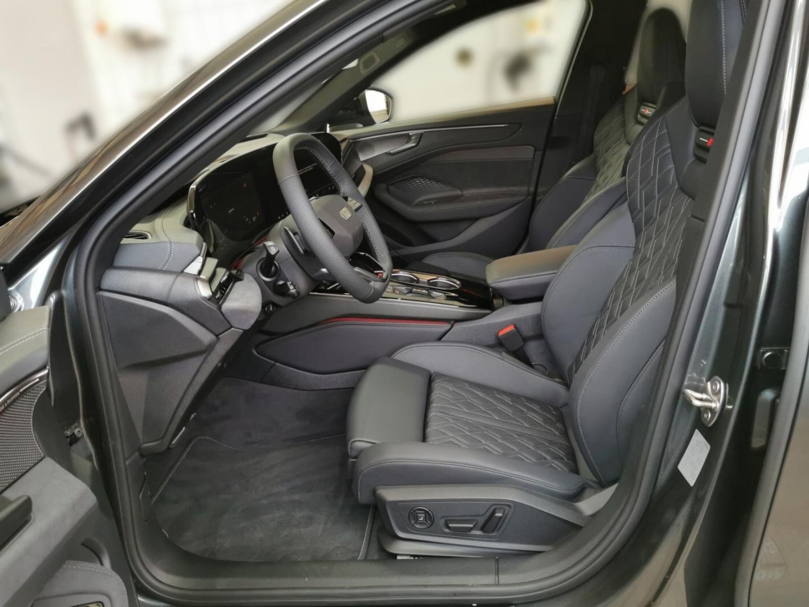 Audi A6 Avant – Bild 8