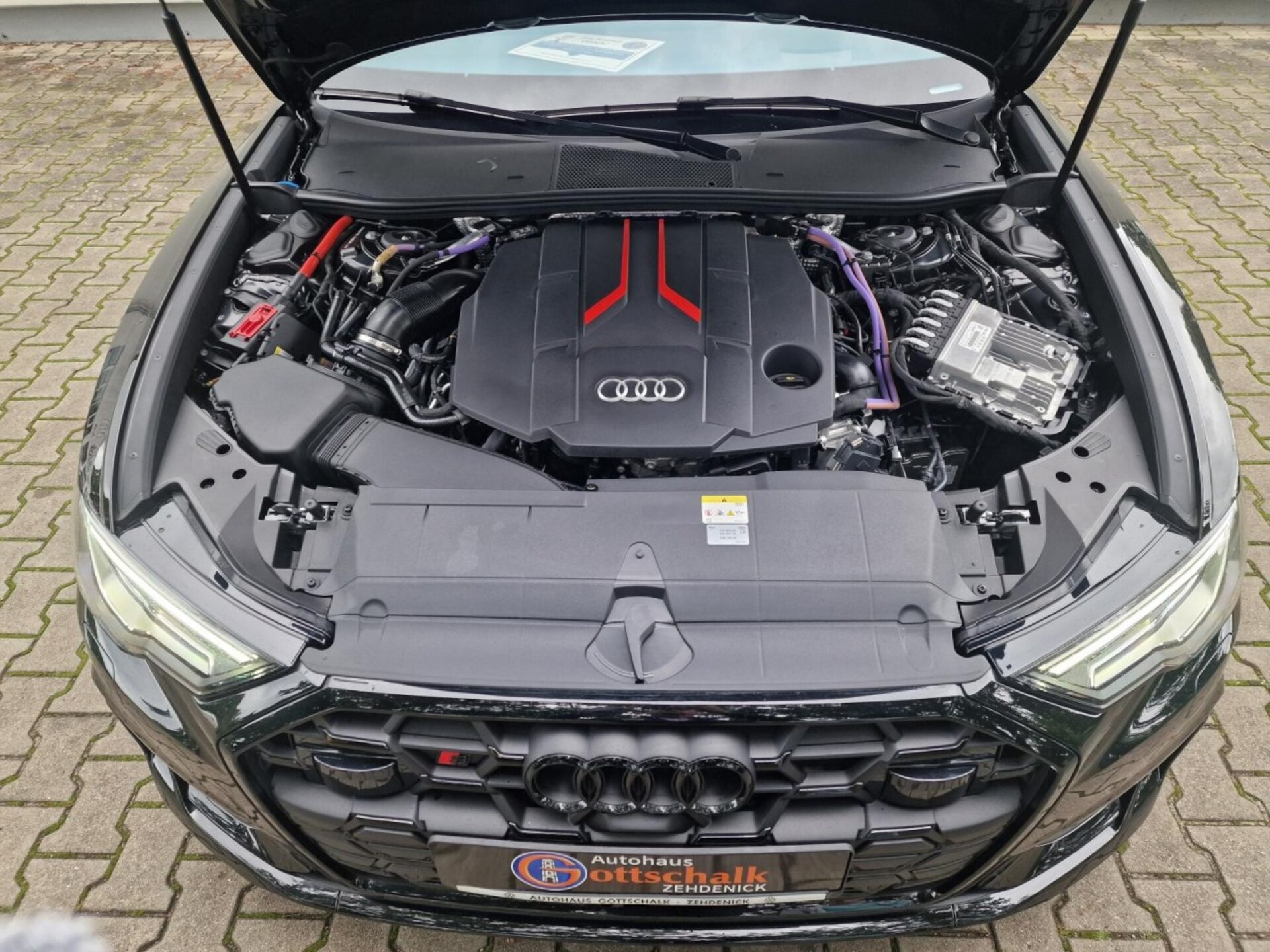 Audi S6 Avant