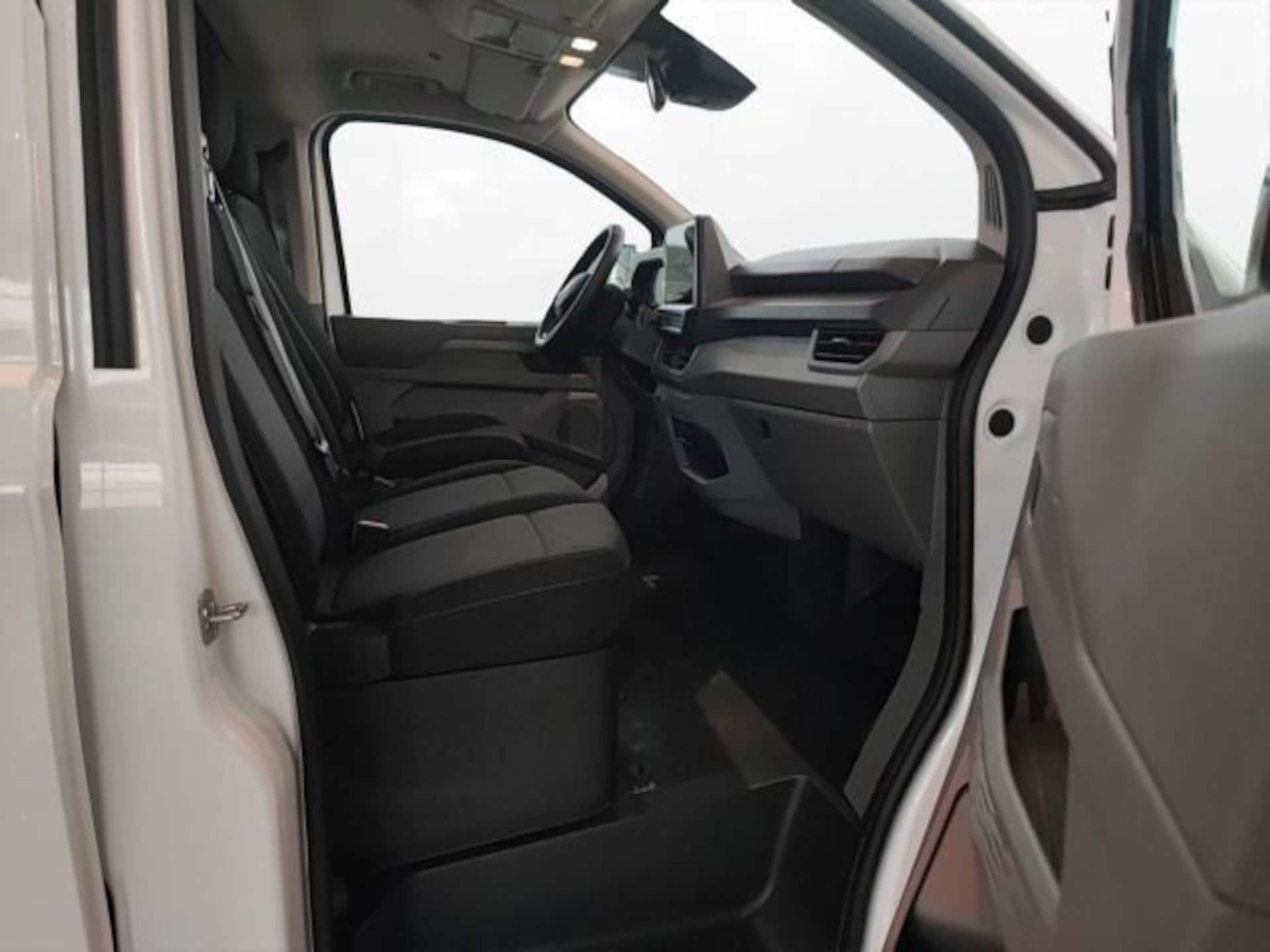 Volkswagen Transporter Kasten langer Radstand