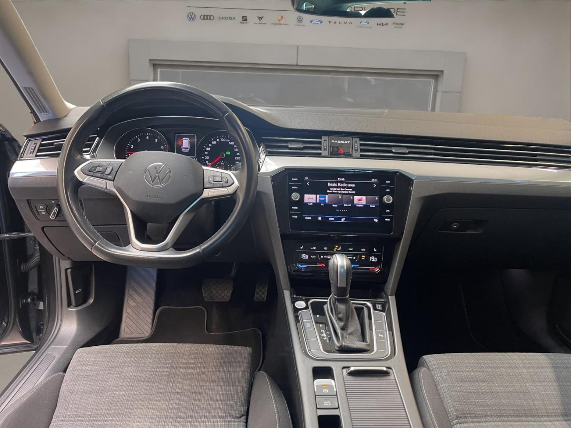 Volkswagen Passat Variant Business