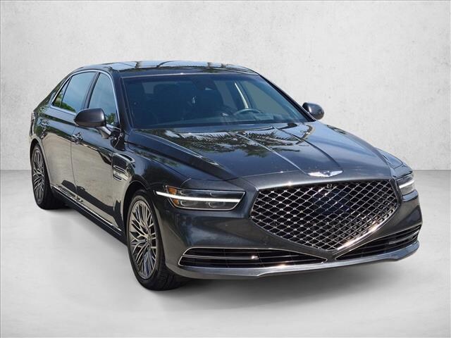 2021 Genesis G90
