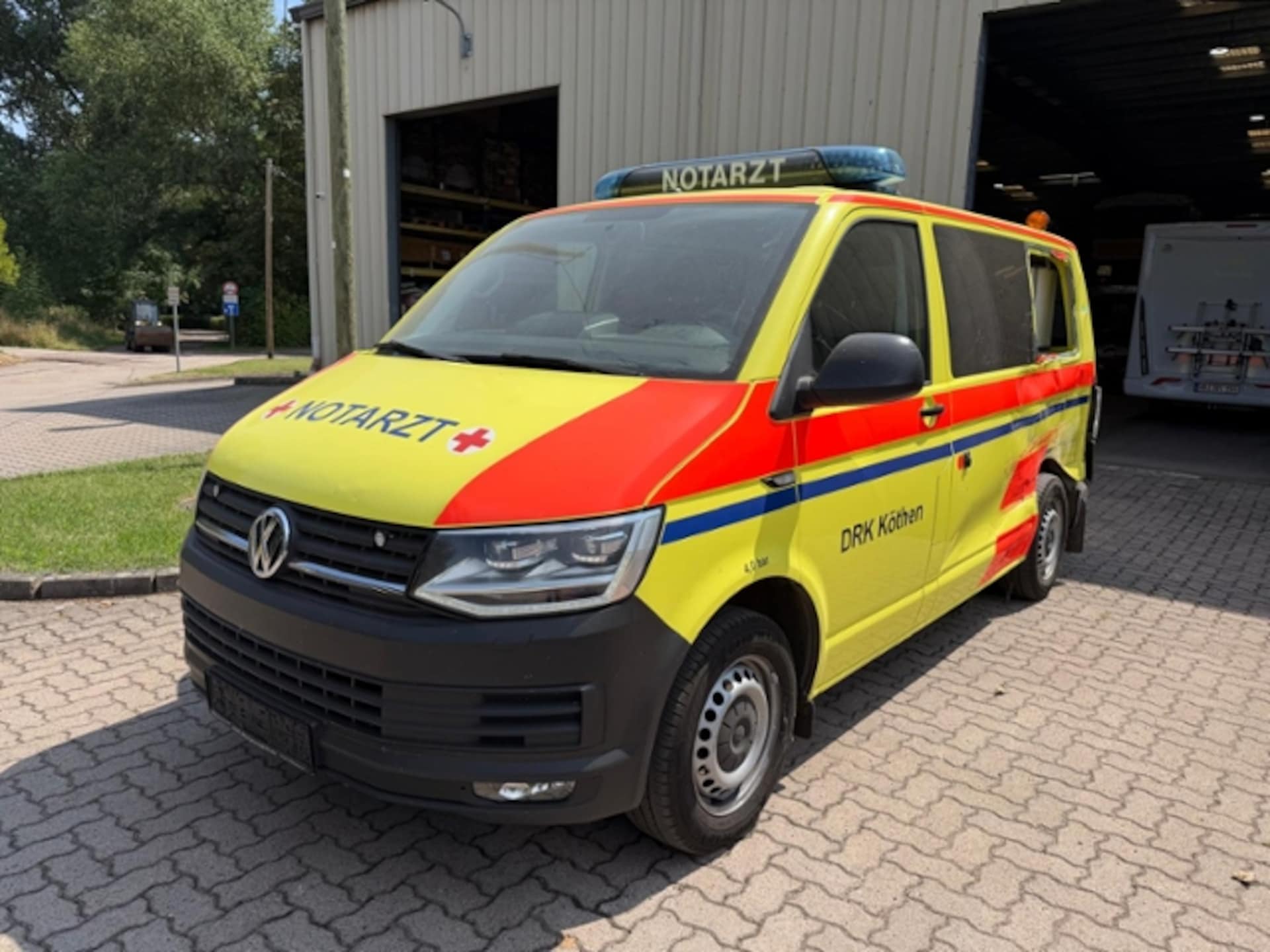Volkswagen T6 Transporter Kombi kurzer Radstand