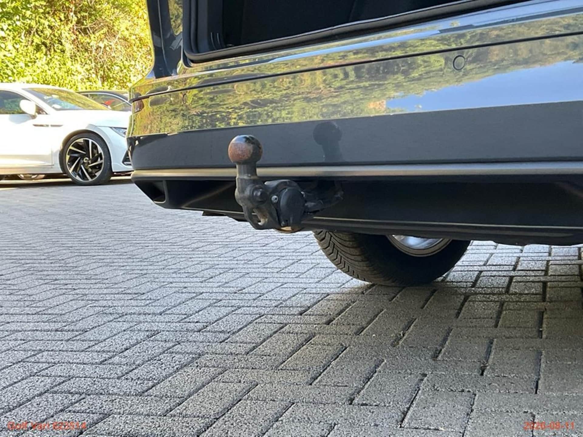 Volkswagen Golf Variant Life