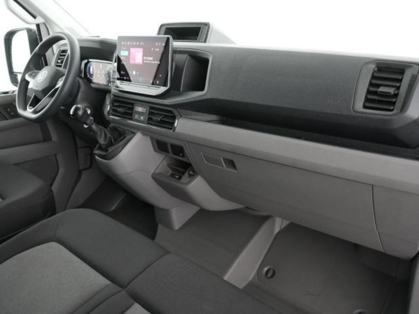 Volkswagen Crafter Kasten mittlerer Radstand – Bild 3