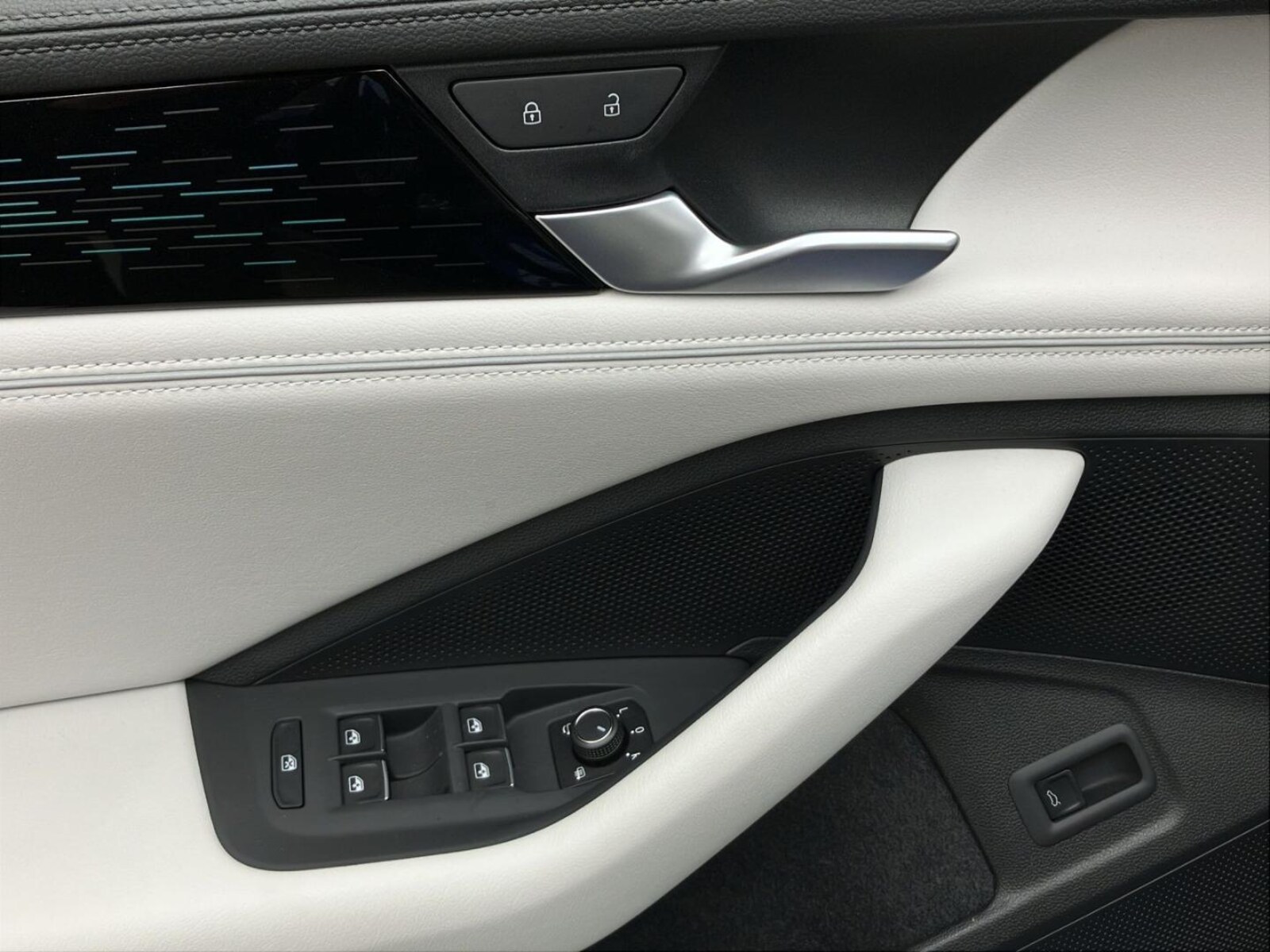 Volkswagen Passat – Bild 15