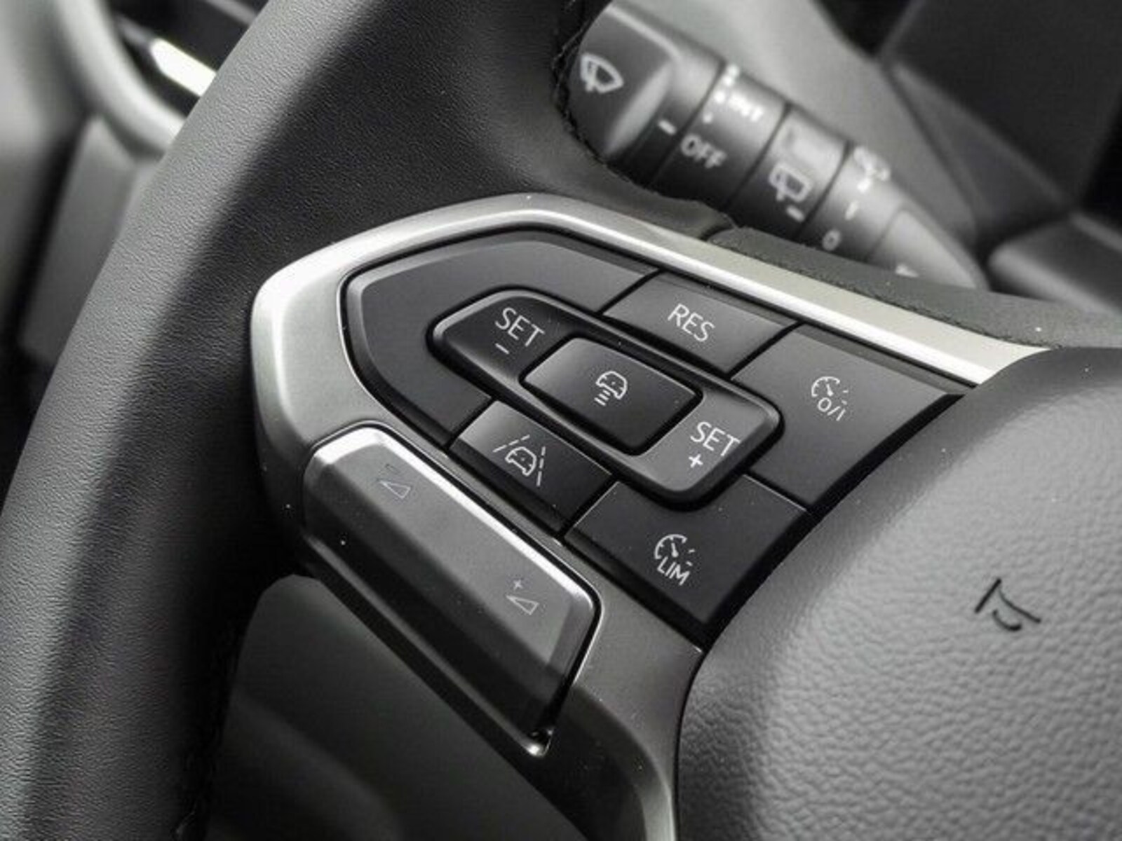 Volkswagen Caravelle – Bild 21