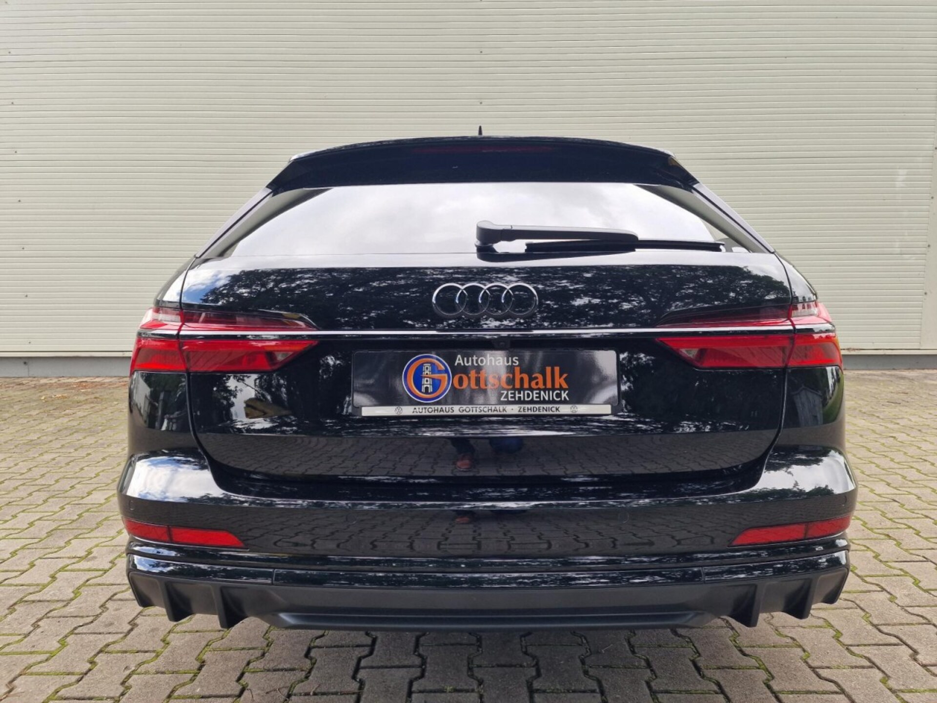 Audi S6 Avant