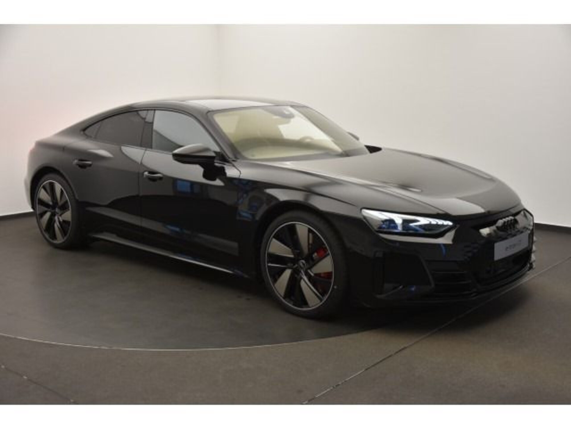 Audi e-tron GT quattro