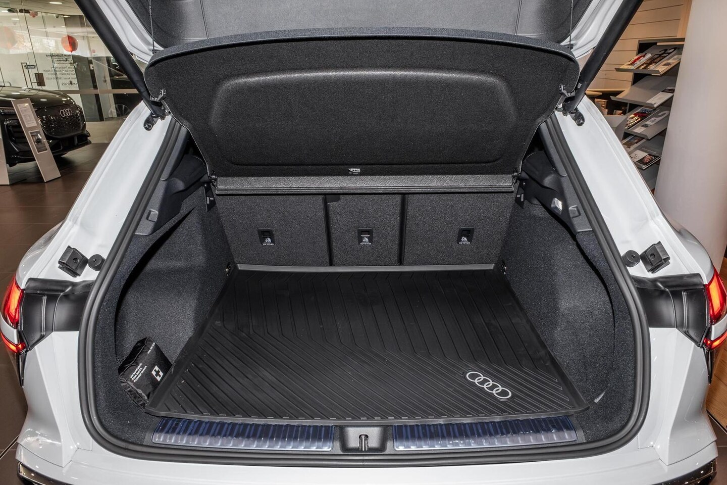 Image about Audi Q3 SUV TFSI quattro 195 kW