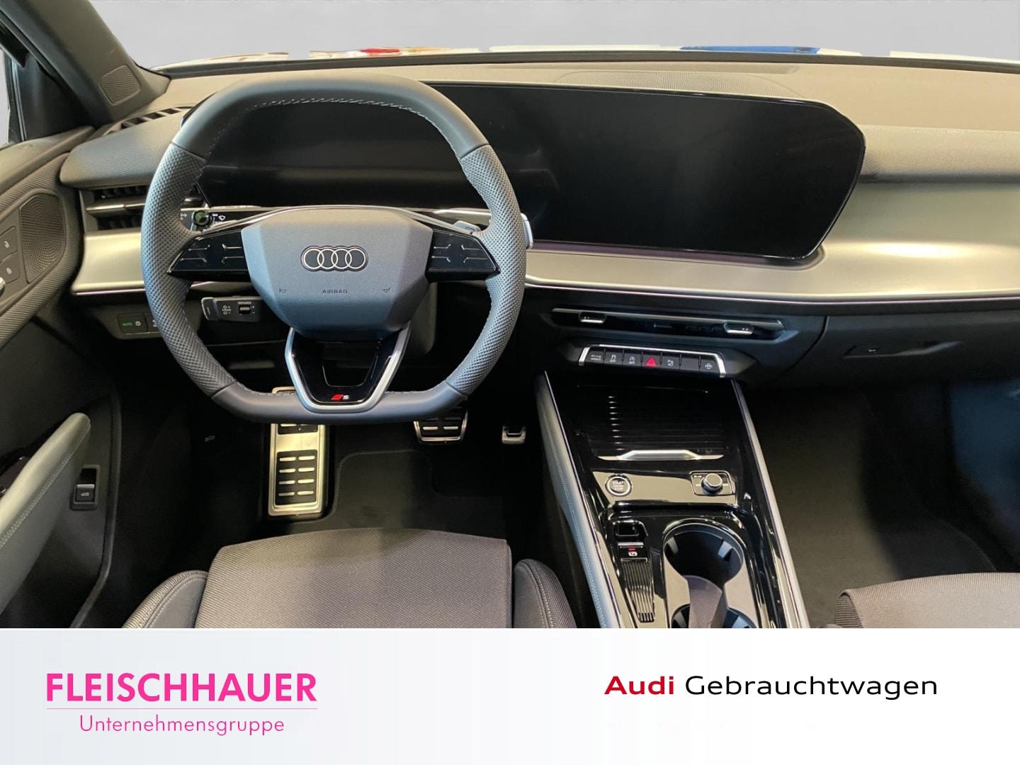 Bild über Audi Q3 SUV TFSI 110 kW S tronic - für weitere Informationen kontaktieren Sie den Audi Partner