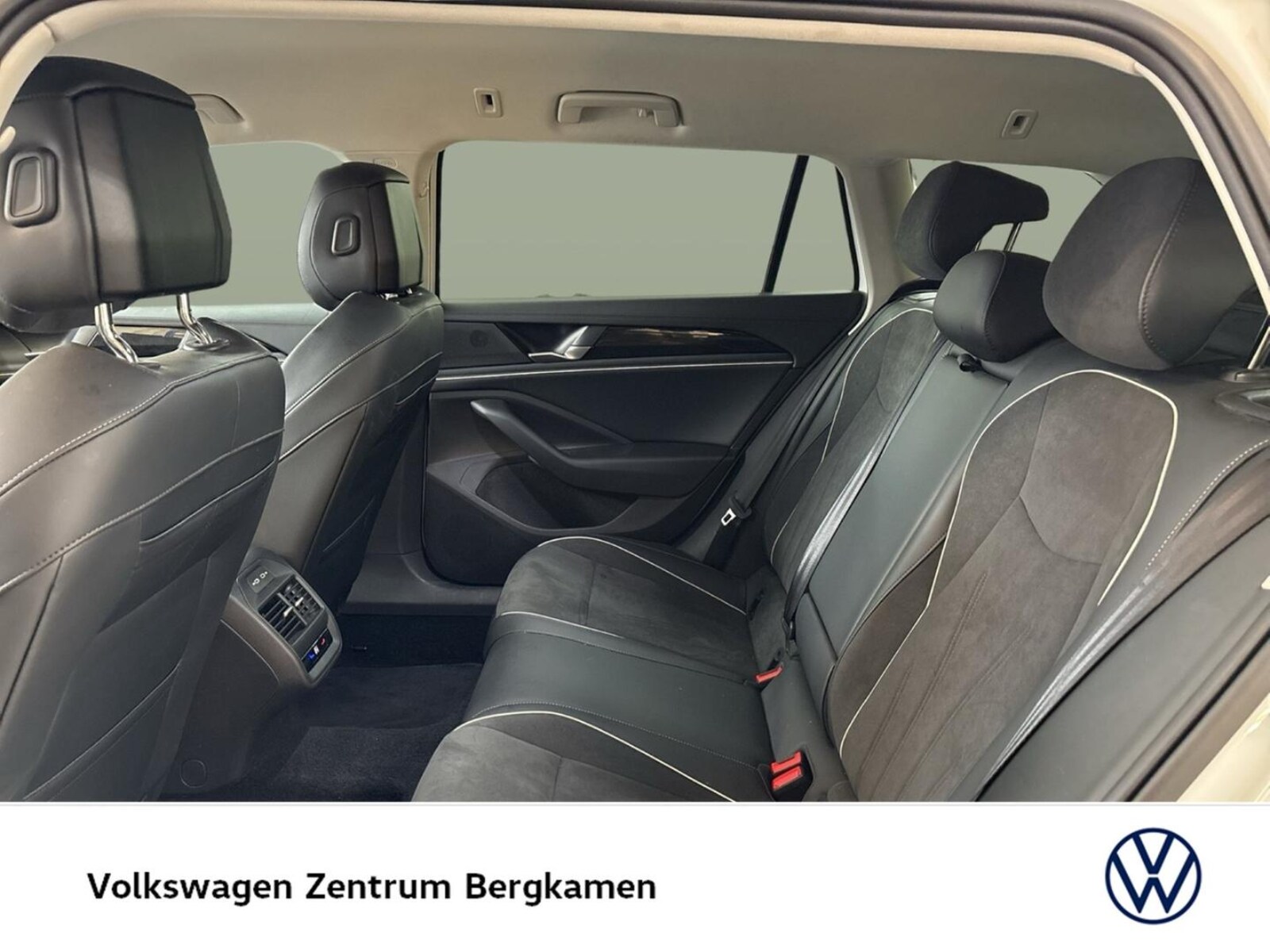 Volkswagen Passat – Bild 11