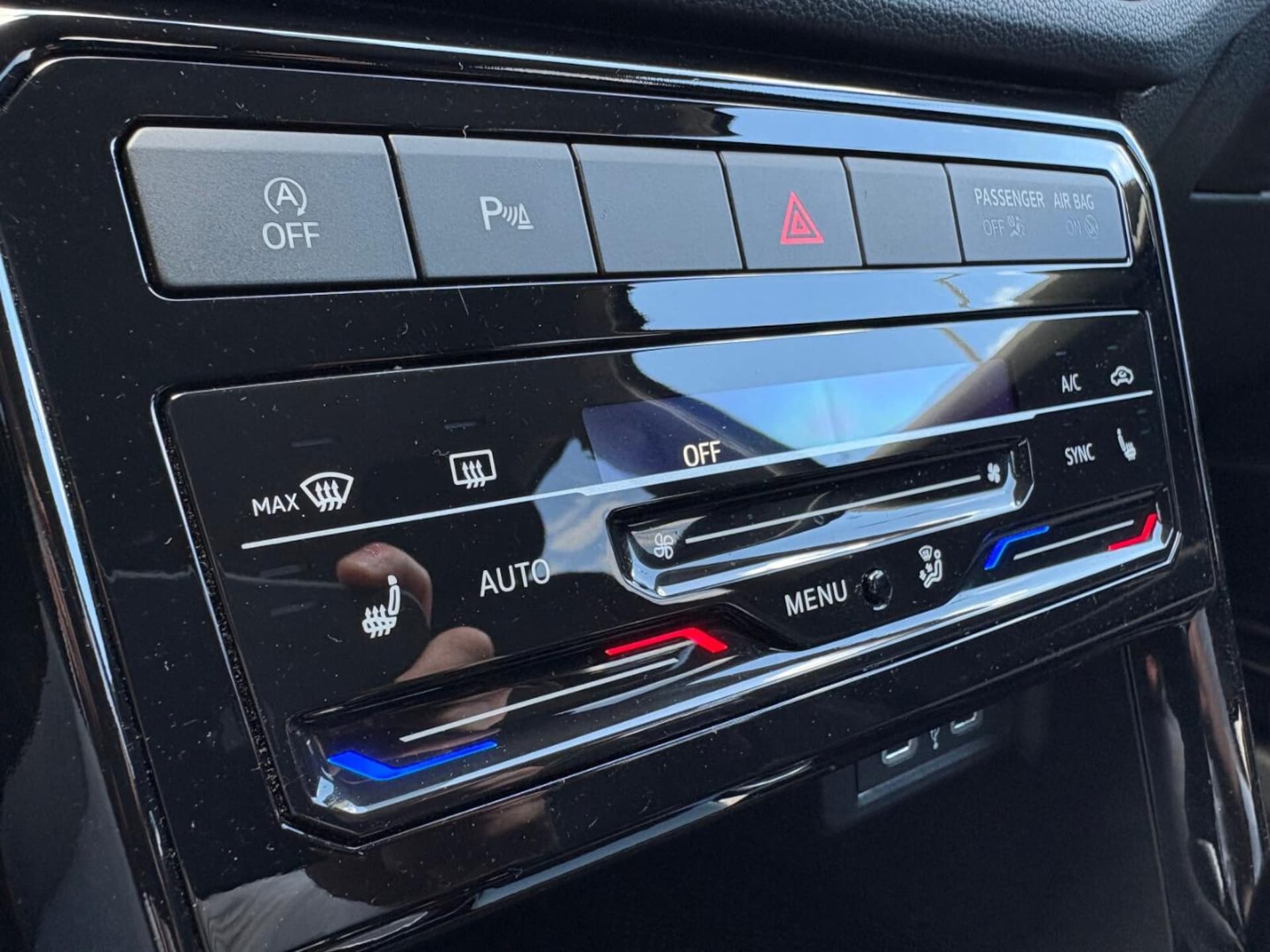 Volkswagen T-Cross Life Plus