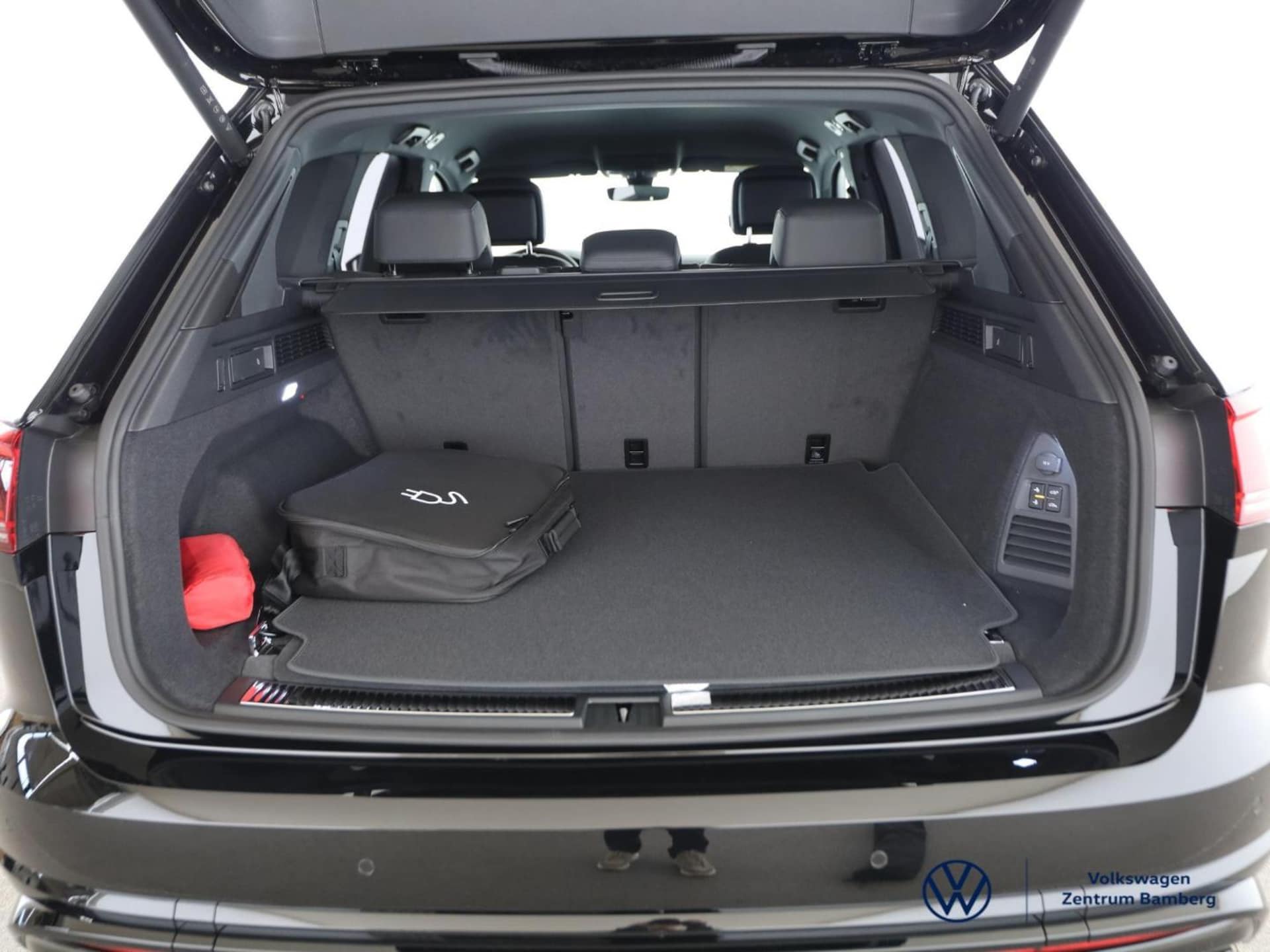 Volkswagen Touareg R