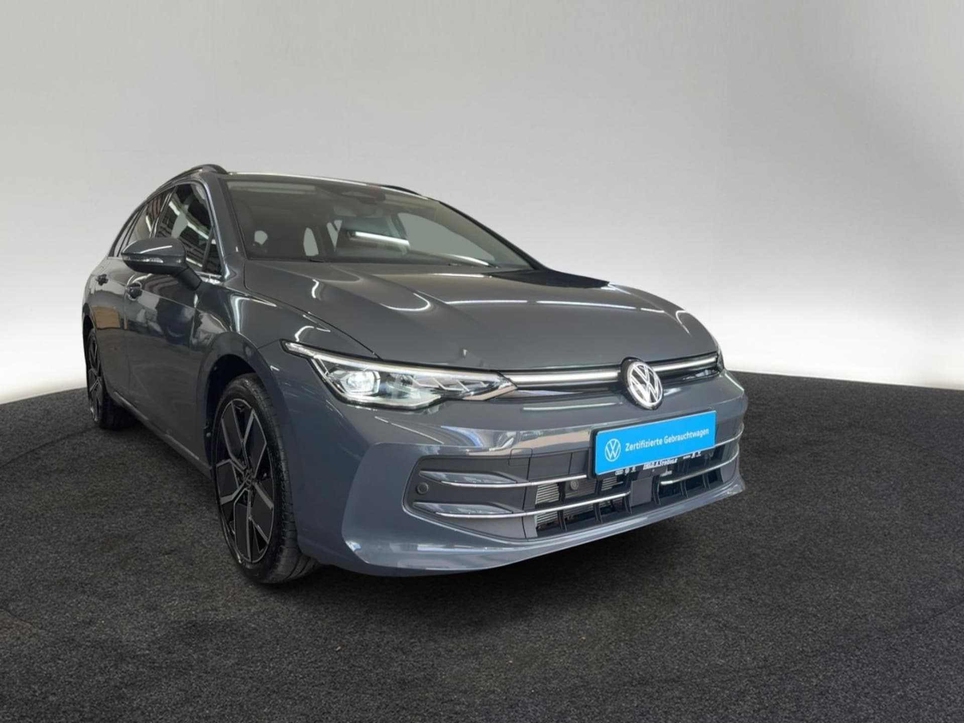 Volkswagen Golf Variant Style
