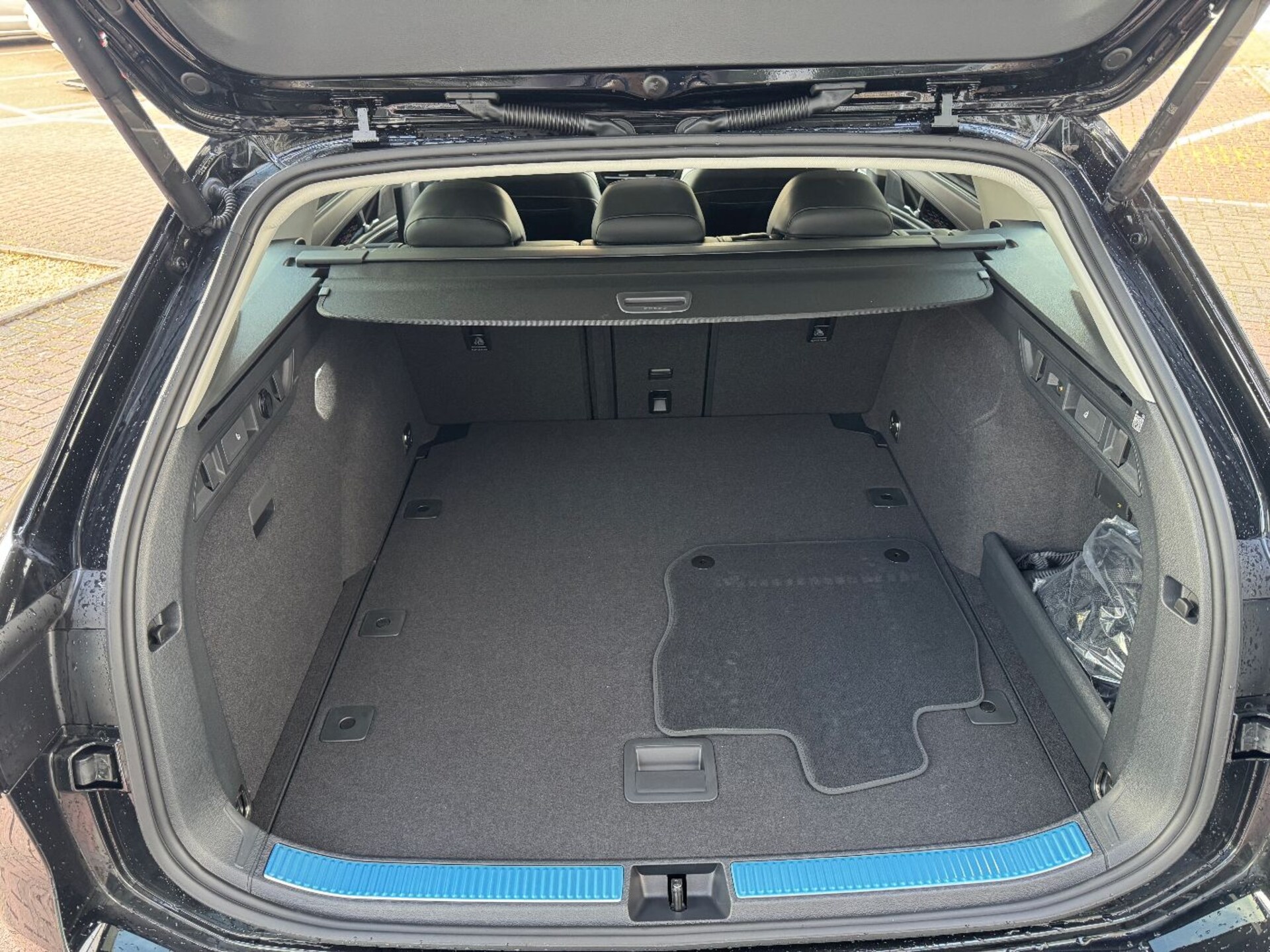 Volkswagen Passat Elegance