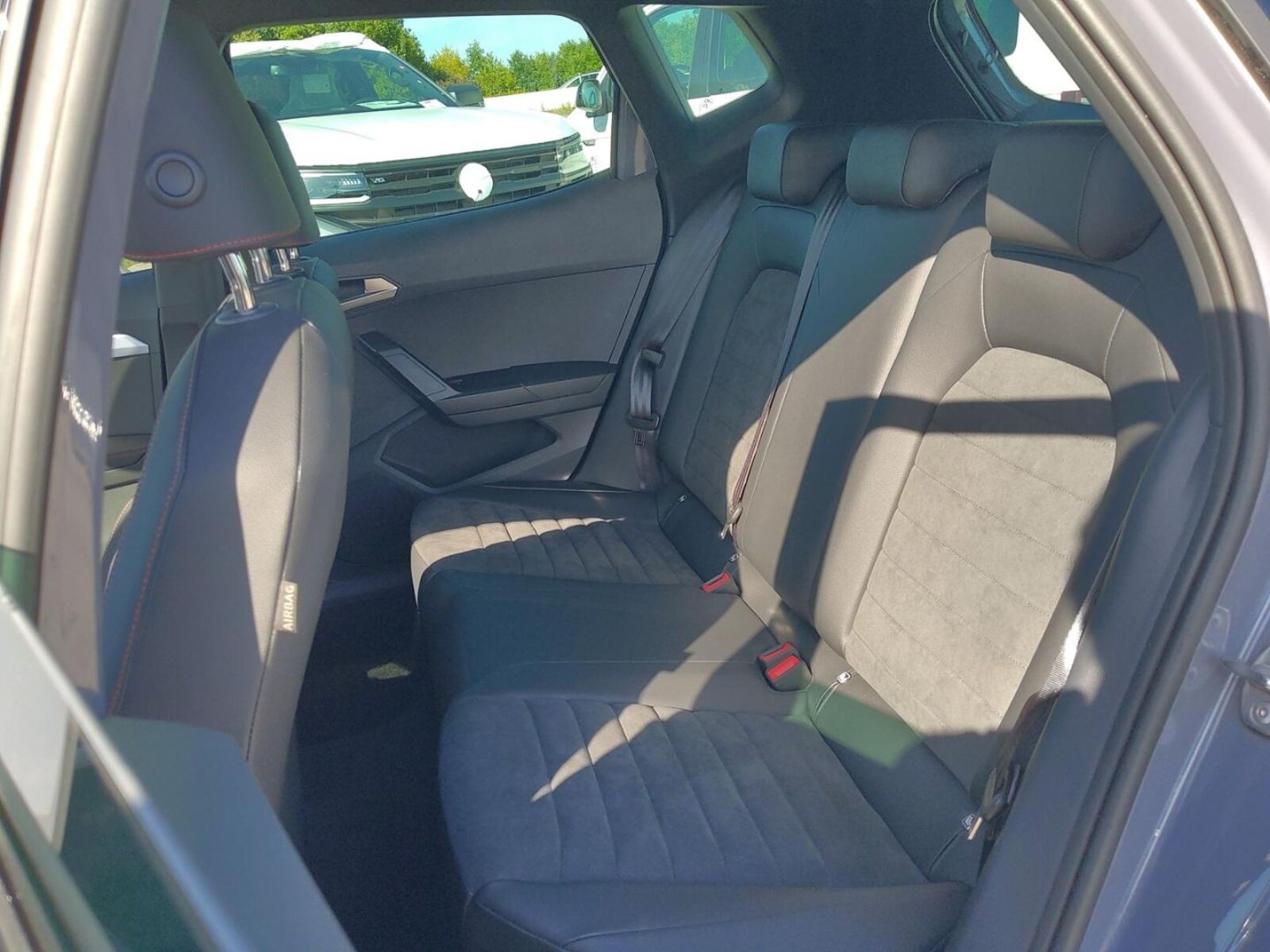 SEAT Arona – Bild 13