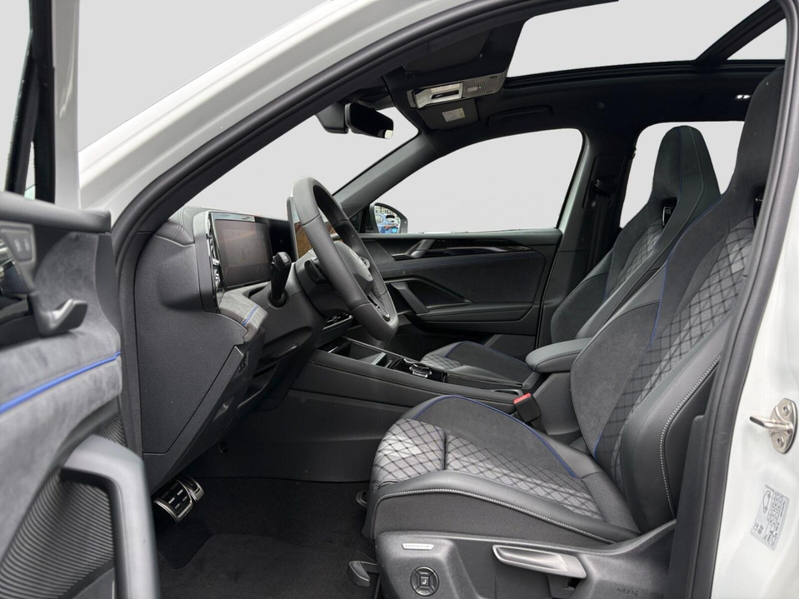 Volkswagen Tiguan – Bild 9