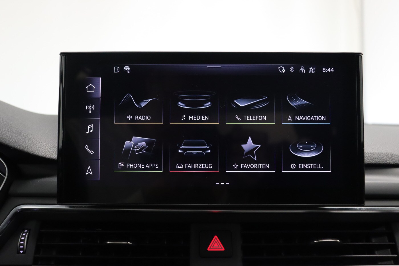 Image about Audi A4 Avant 40 TDI S tronic