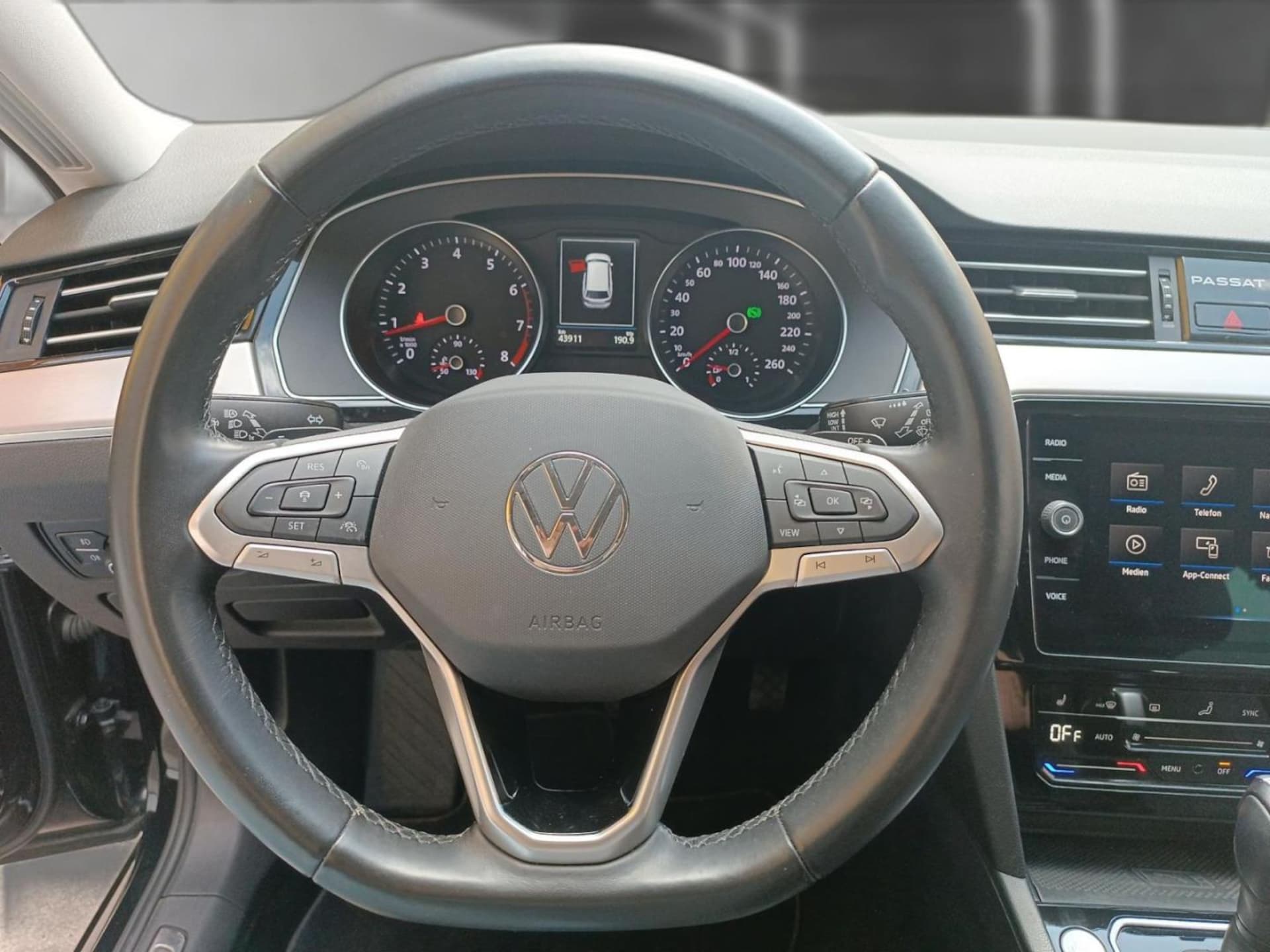 Volkswagen Passat Variant Elegance