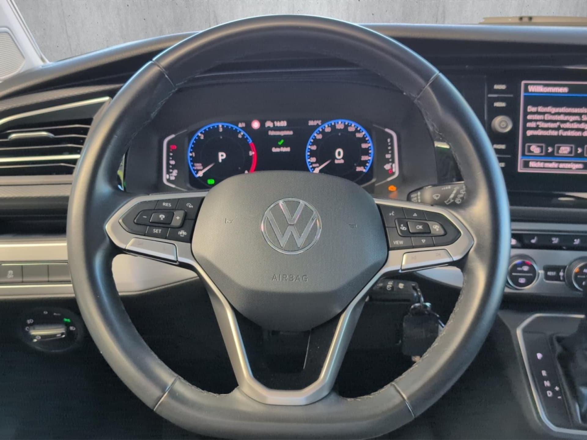 Volkswagen T6.1 California Beach