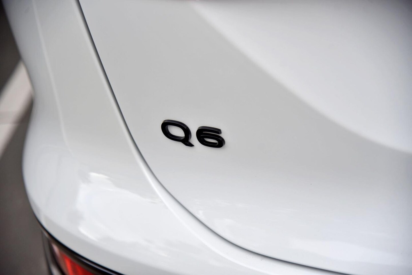 Image about Audi Q6 SUV e-tron e-tron