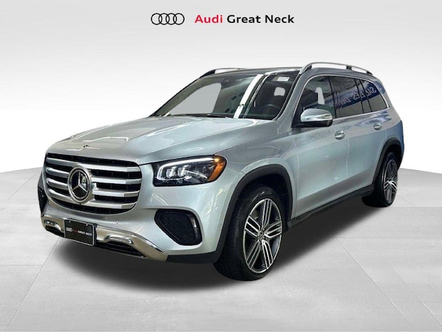 Photo of 2025 Mercedes-Benz GLS 450