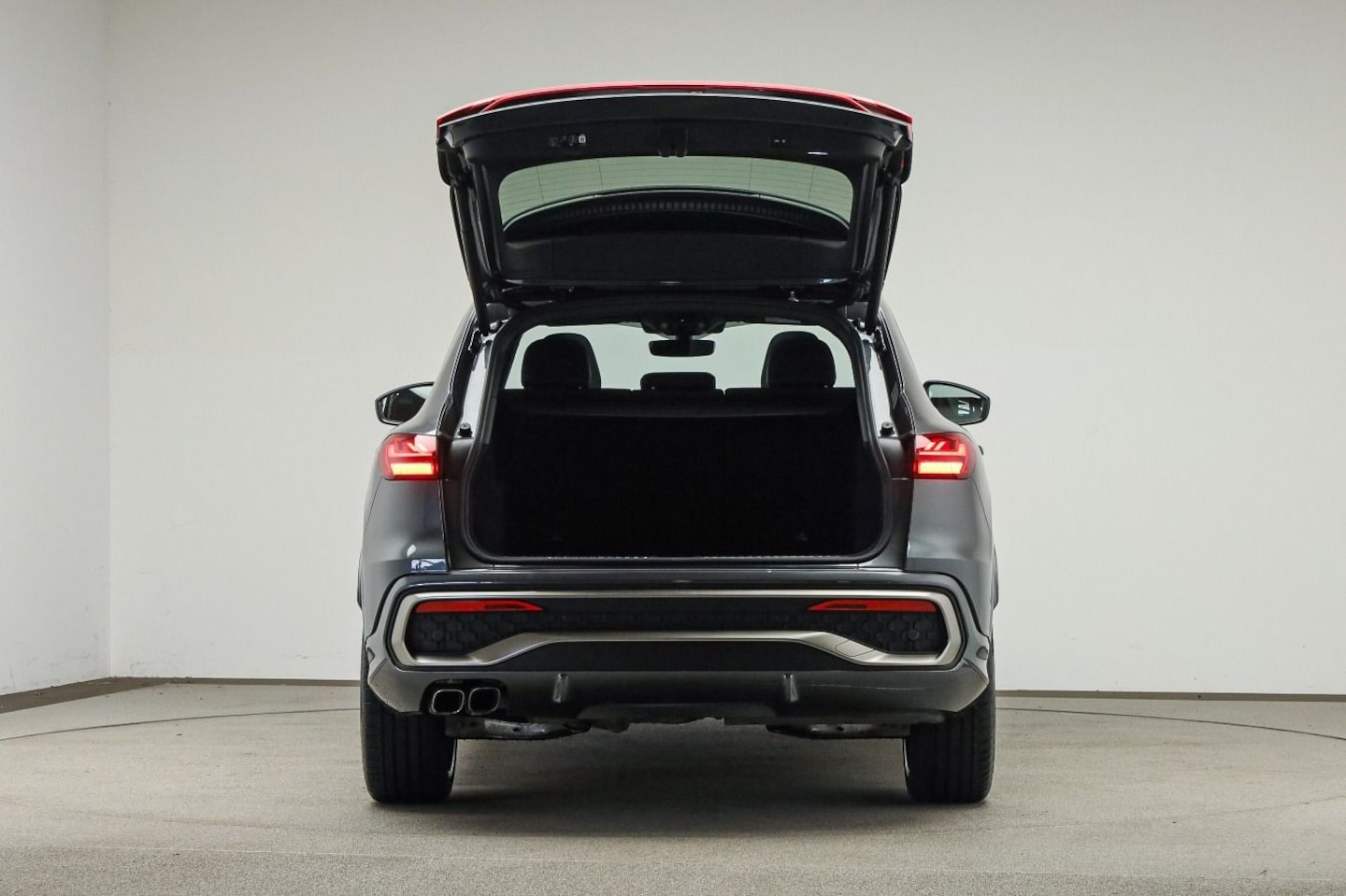 Bild über Audi Q5 SUV TDI quattro 150 kW S tronic - für weitere Informationen kontaktieren Sie den Audi Partner
