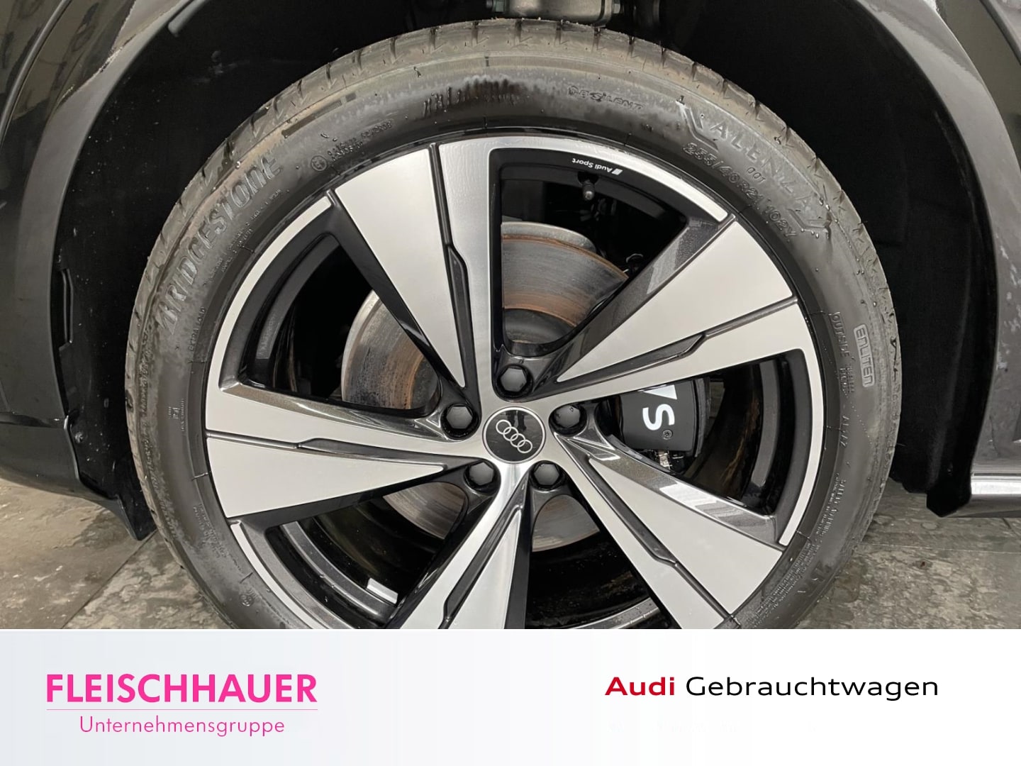 Bild über Audi SQ5 SUV TFSI 270 kW S tronic - für weitere Informationen kontaktieren Sie den Audi Partner