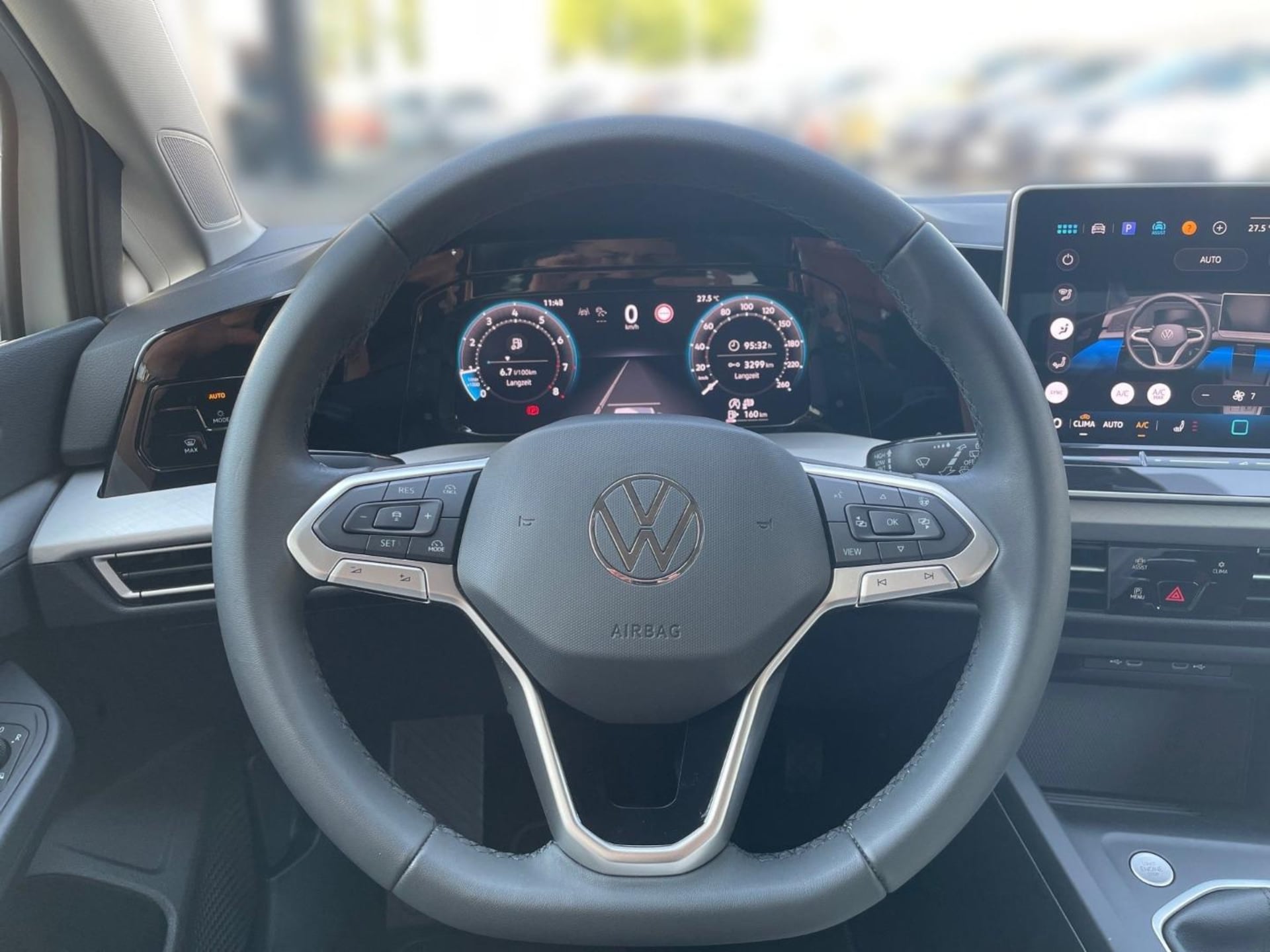 Volkswagen Golf Life