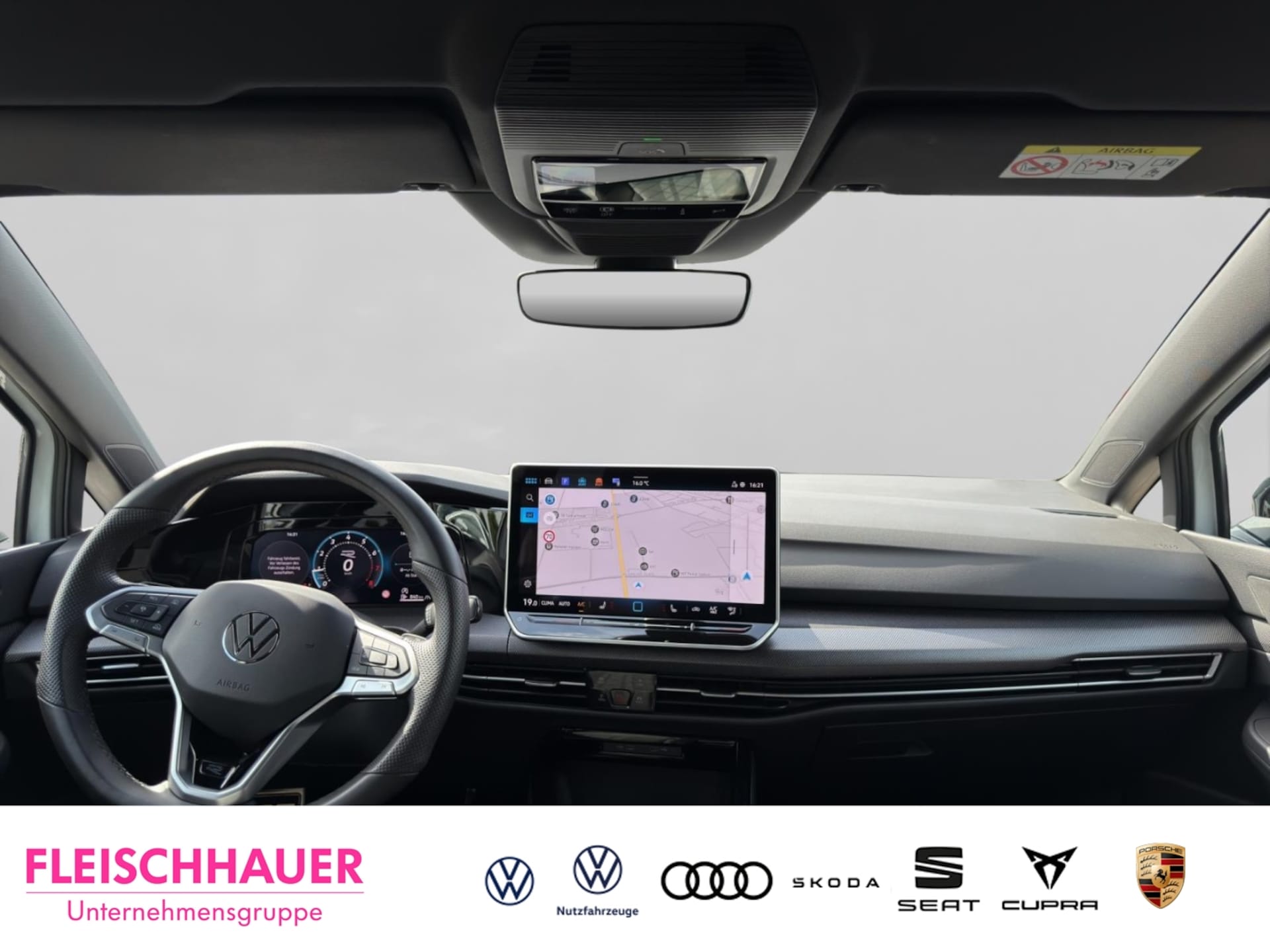 Volkswagen Golf R-Line