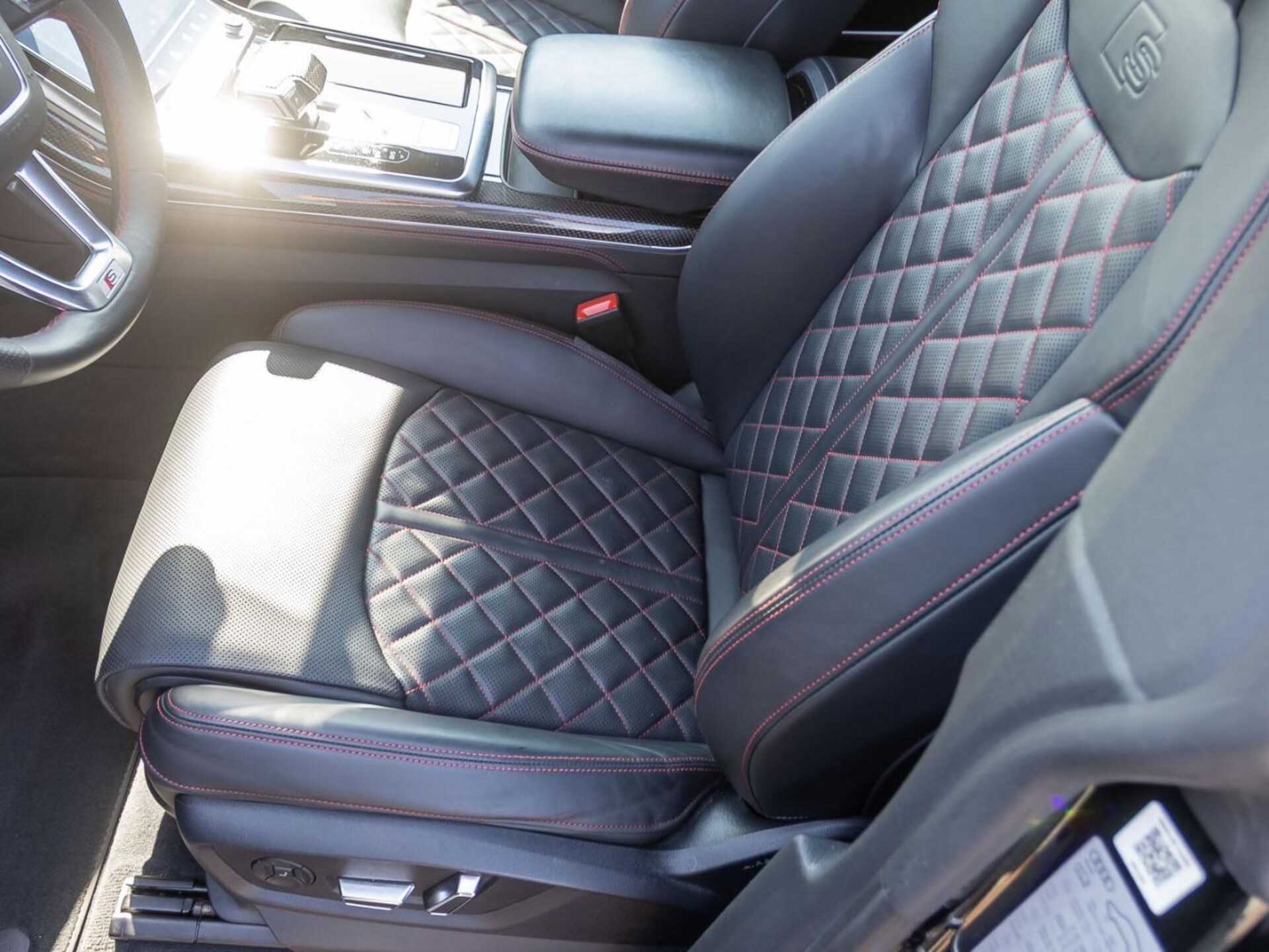 Audi SQ8 SUV