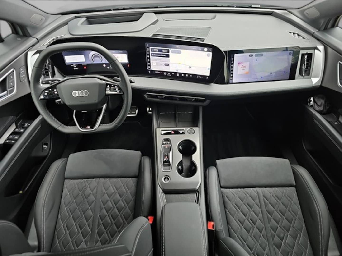 Bild über Audi Q4 SUV e-tron e-tron quattro 220 kW - für weitere Informationen kontaktieren Sie den Audi Partner