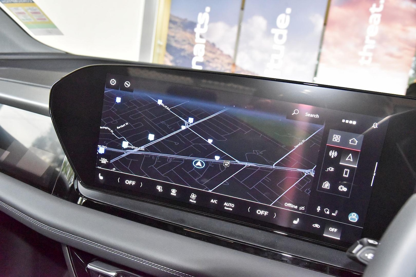 Image about Audi Q6 SUV e-tron e-tron