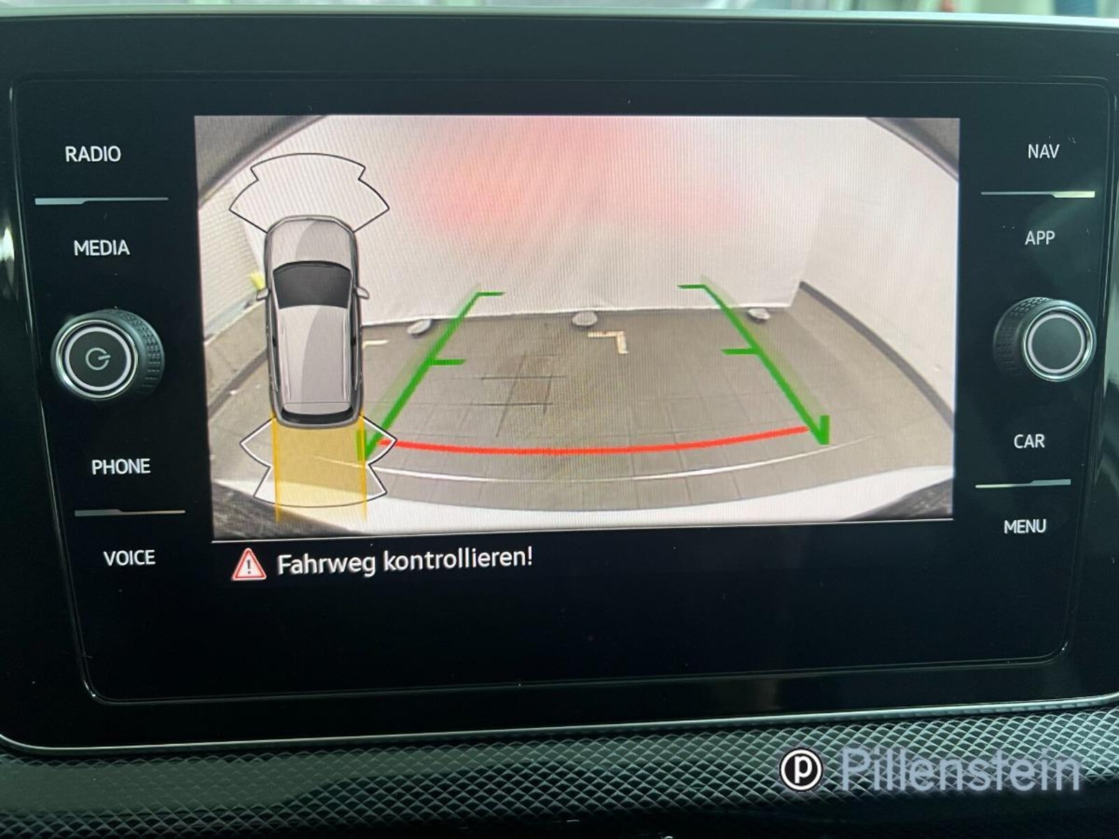 Volkswagen T-Cross – Bild 11