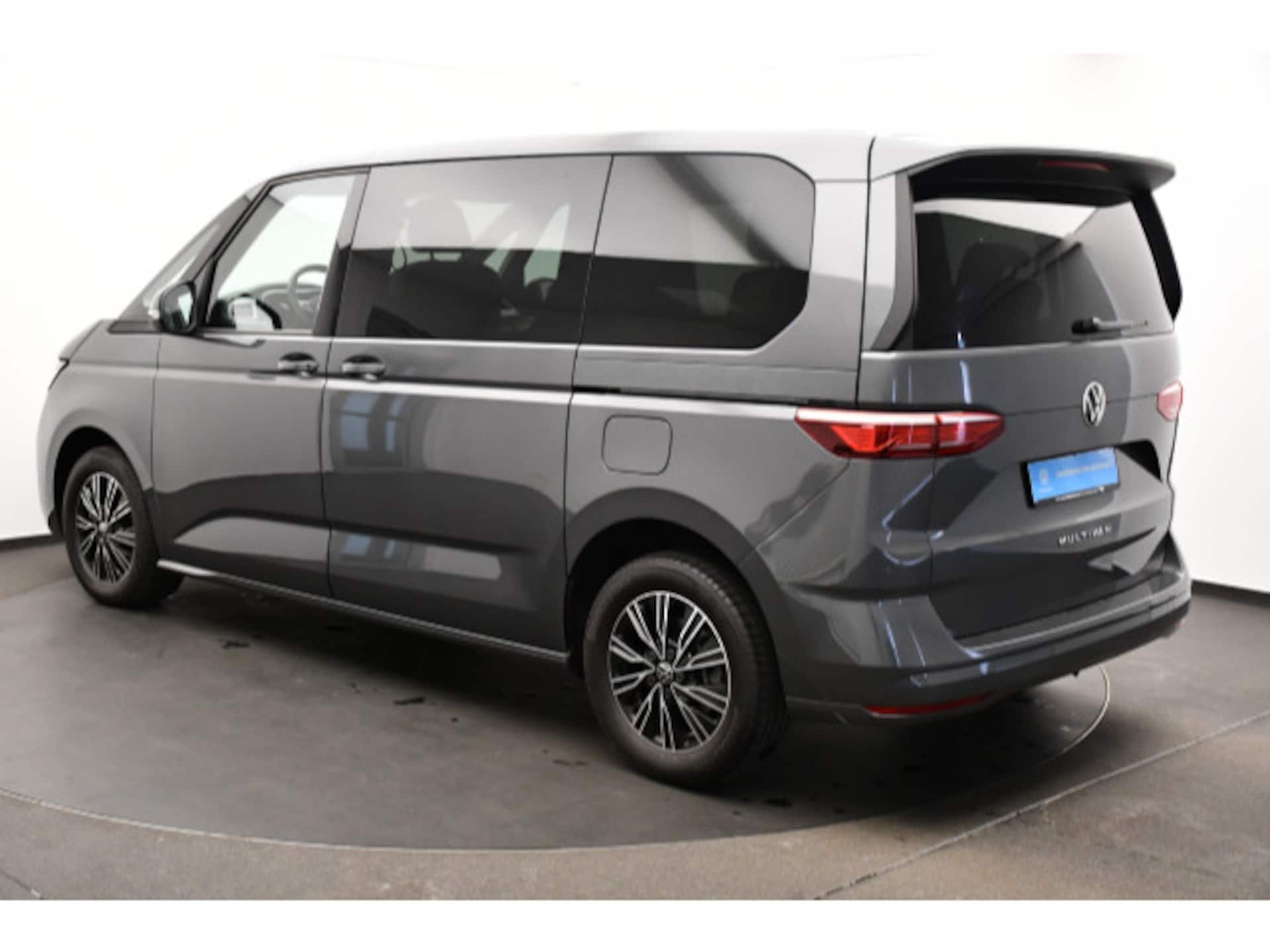 Volkswagen Multivan Basis-Modell