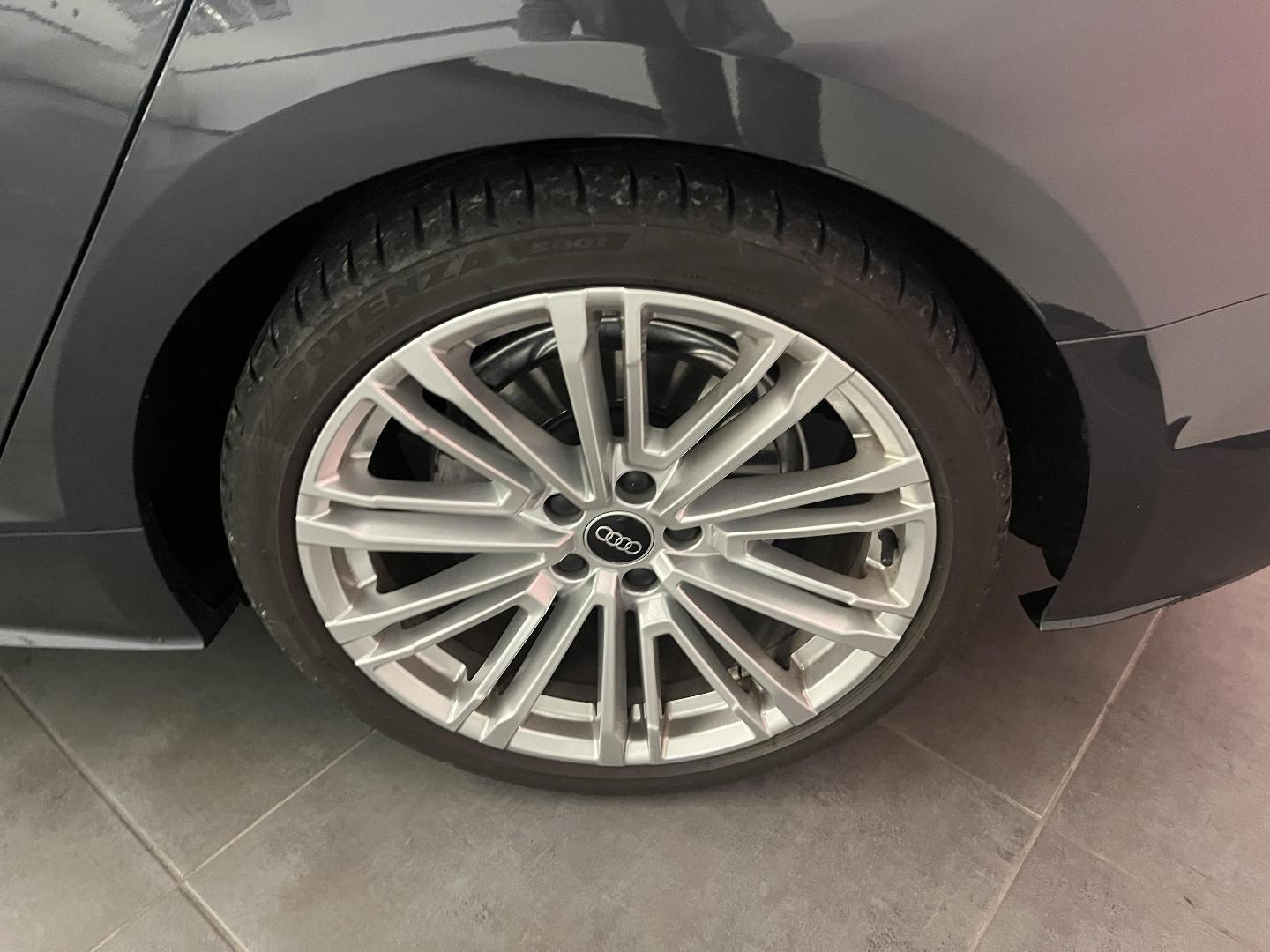 Image about Audi A5 Sportback Avus 40 TDI quattro 150 kW (204 ch) S tronic