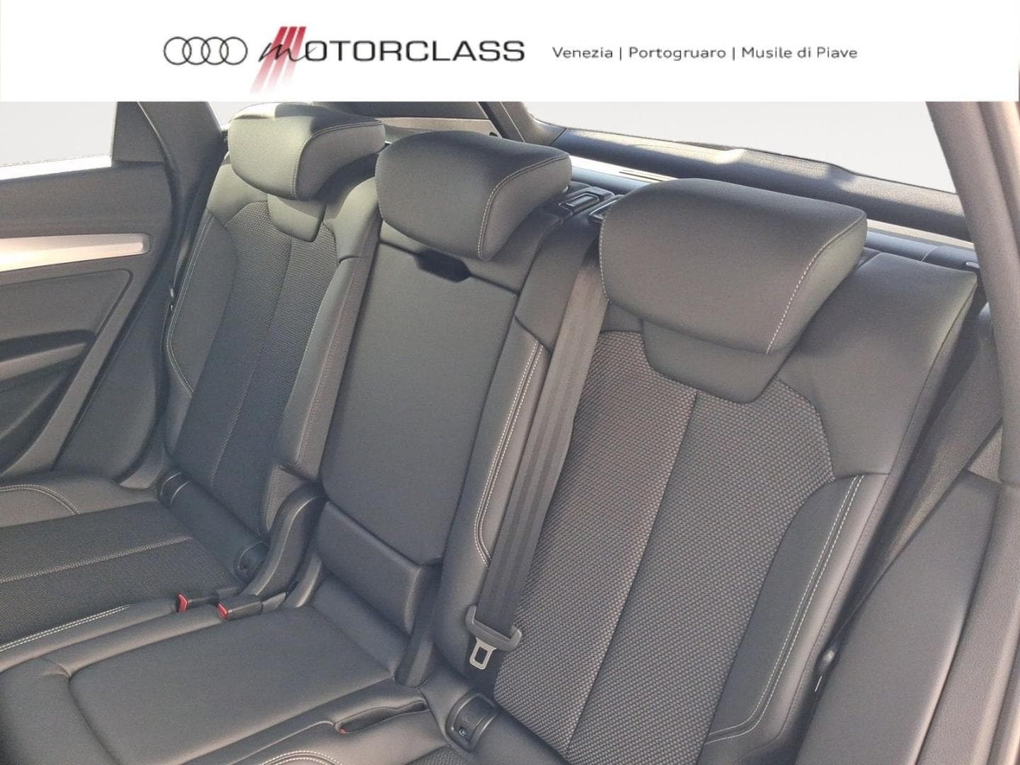 Immagine di Audi Q5 TFSI e S line plus 50 TFSI e quattro 220 kW (299 CV) S tronic - Vista: for more details contact your dealer