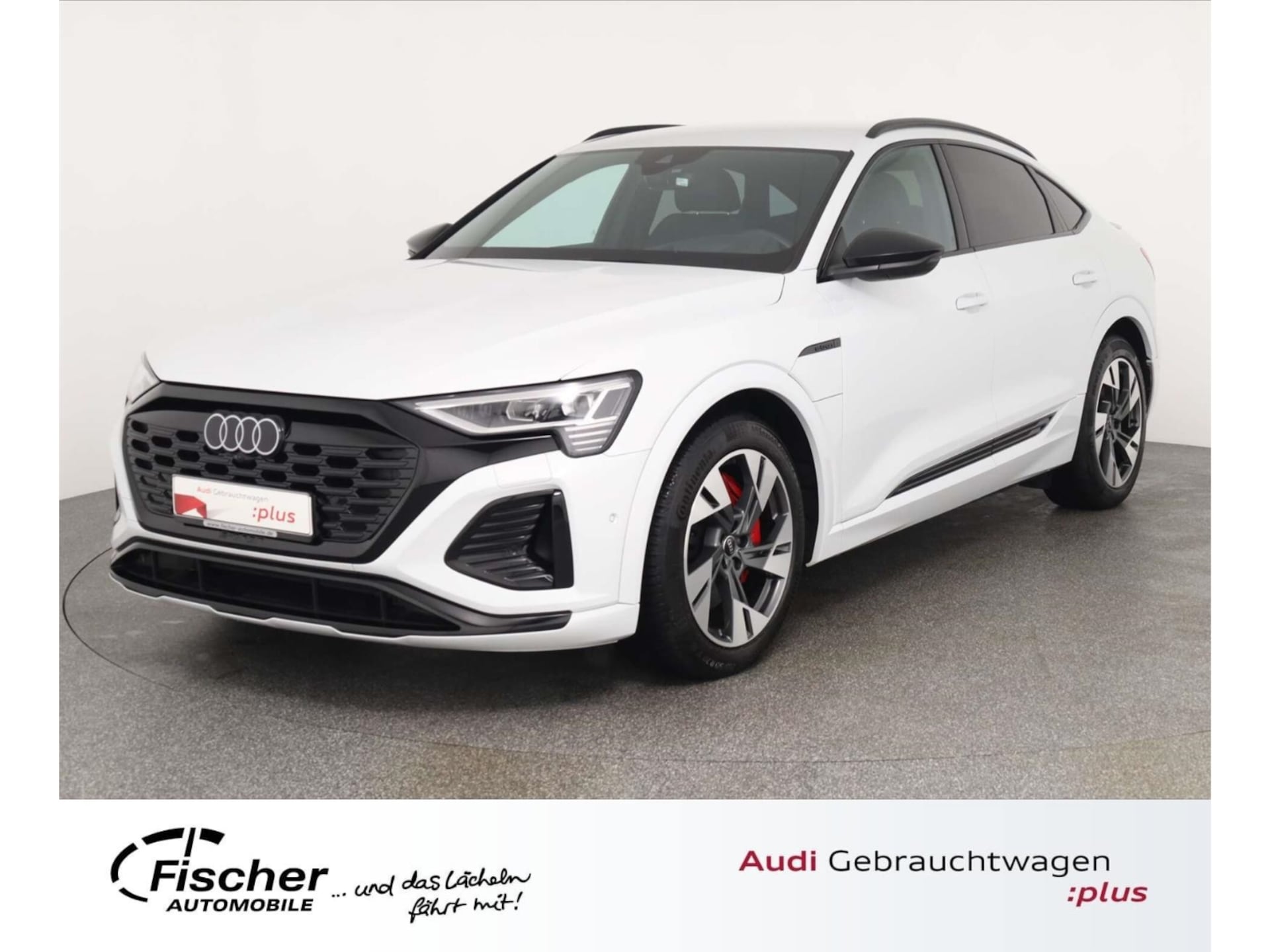 Audi Q8 Sportback e-tron S line