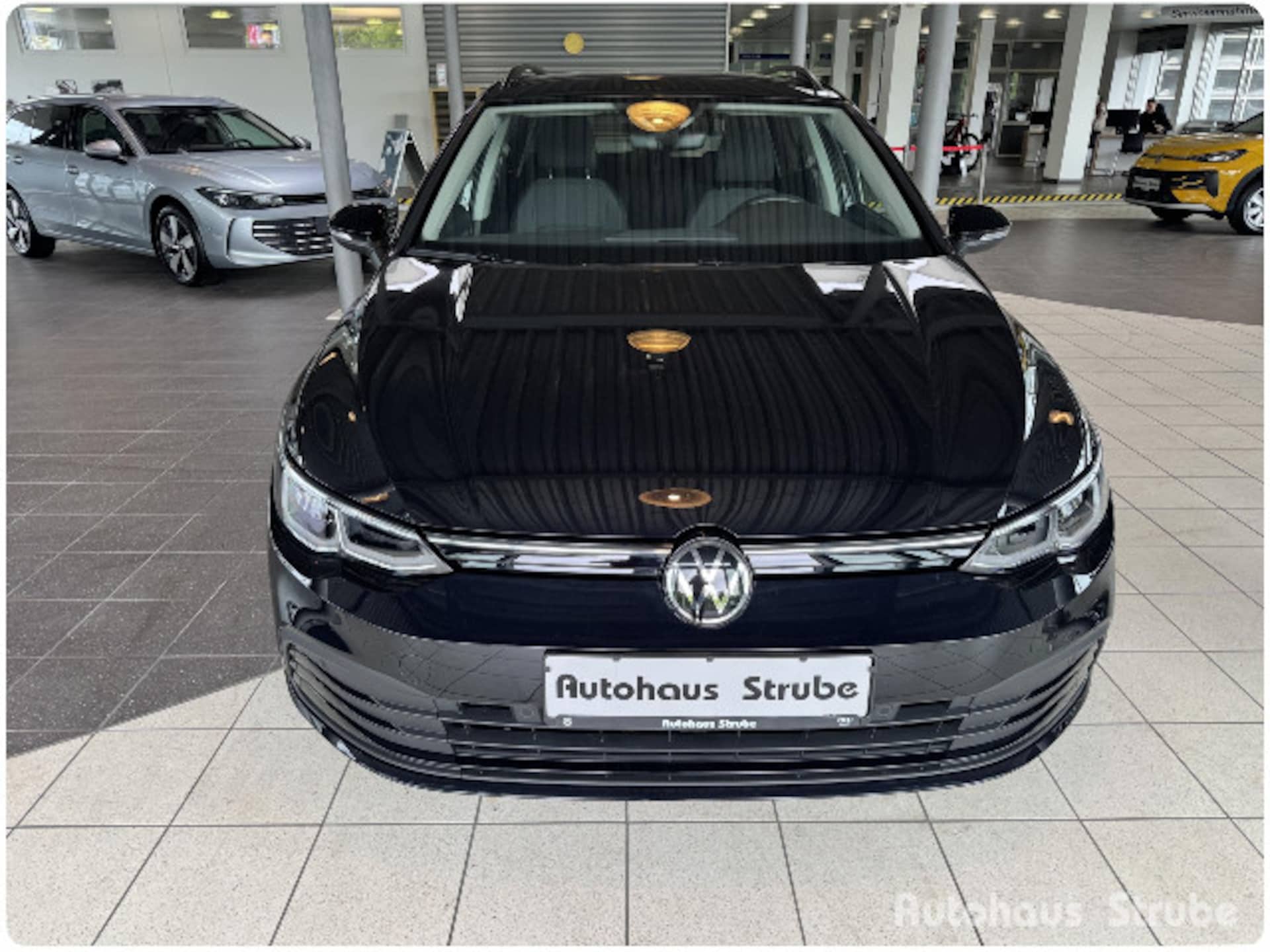 Volkswagen Golf Variant Life