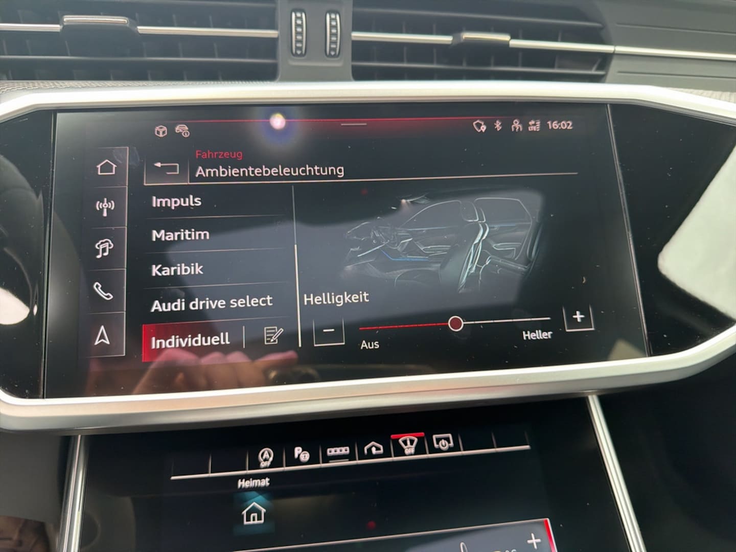 Bild über Audi RS 6 Avant performance quattro tiptronic - für weitere Informationen kontaktieren Sie den Audi Partner