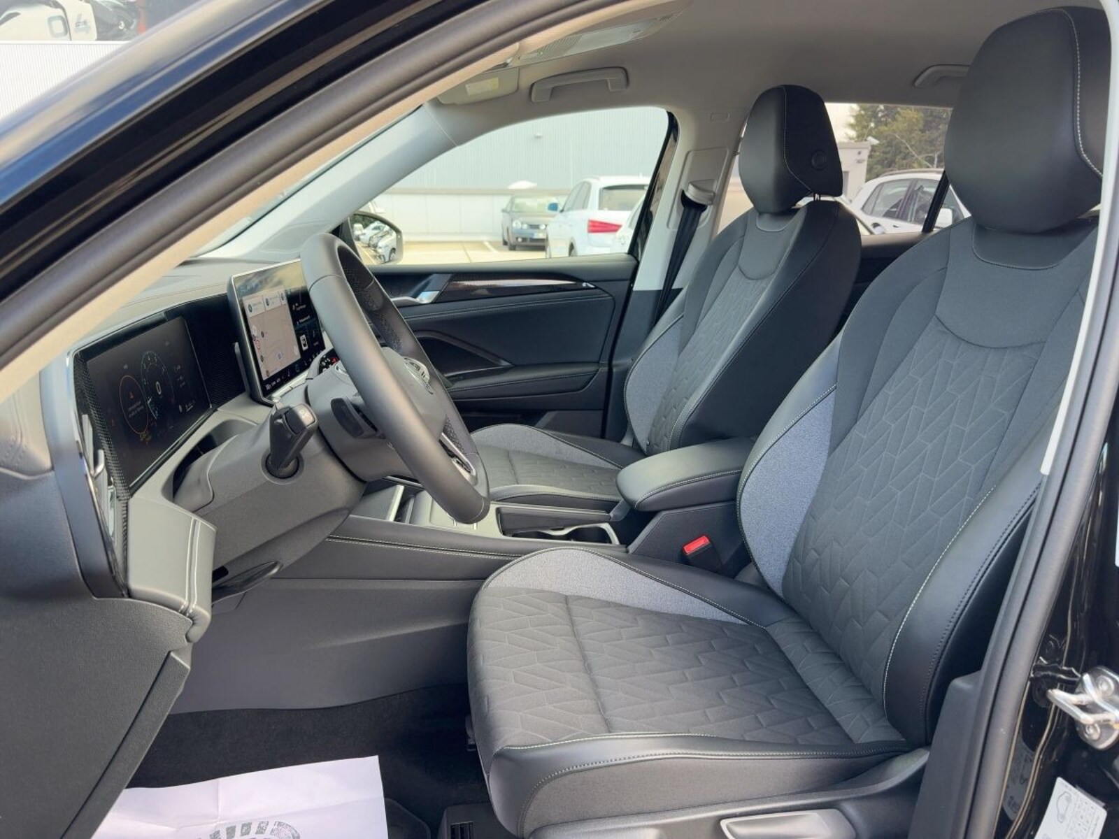 Volkswagen Tiguan – Bild 14