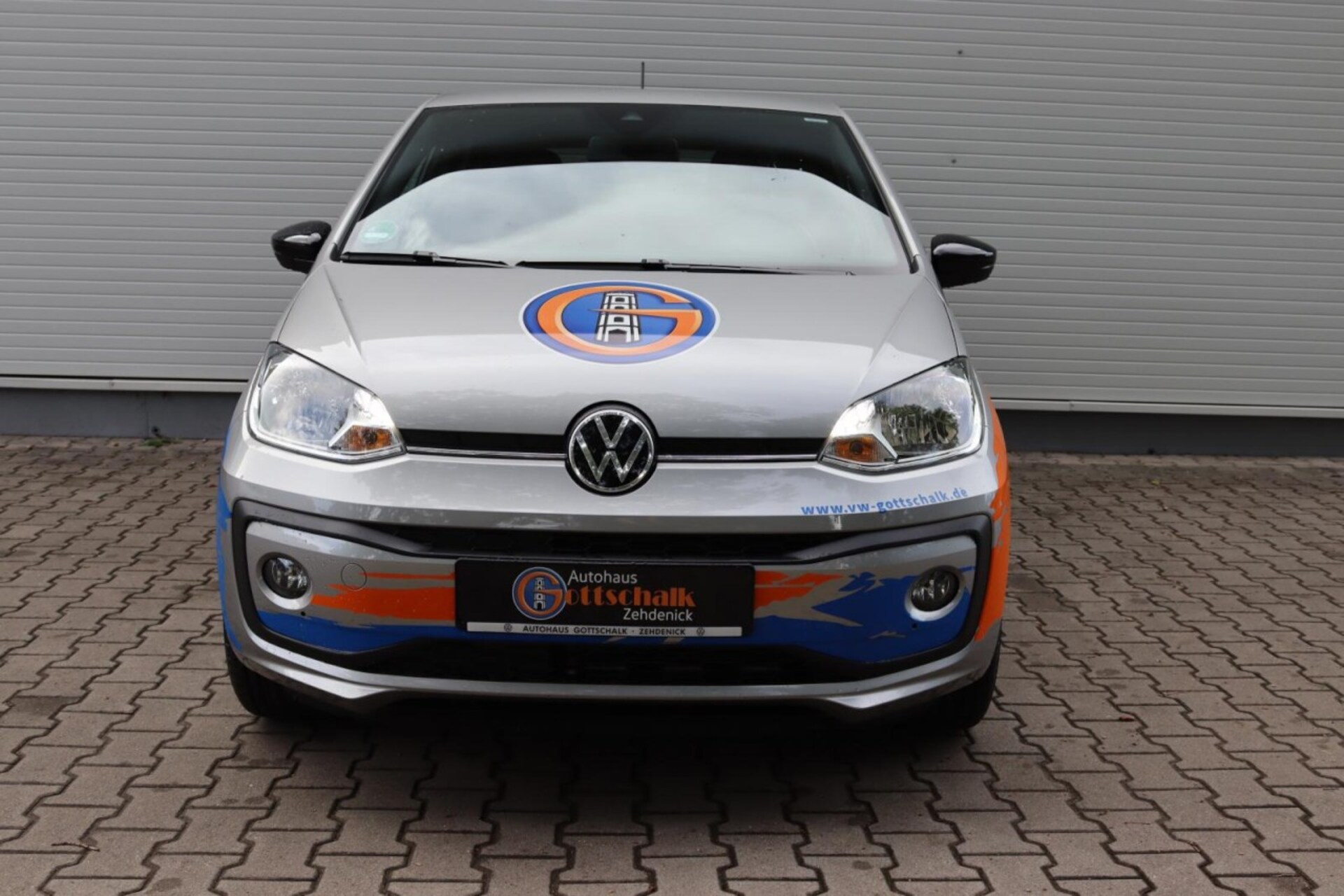 Volkswagen up! UNITED