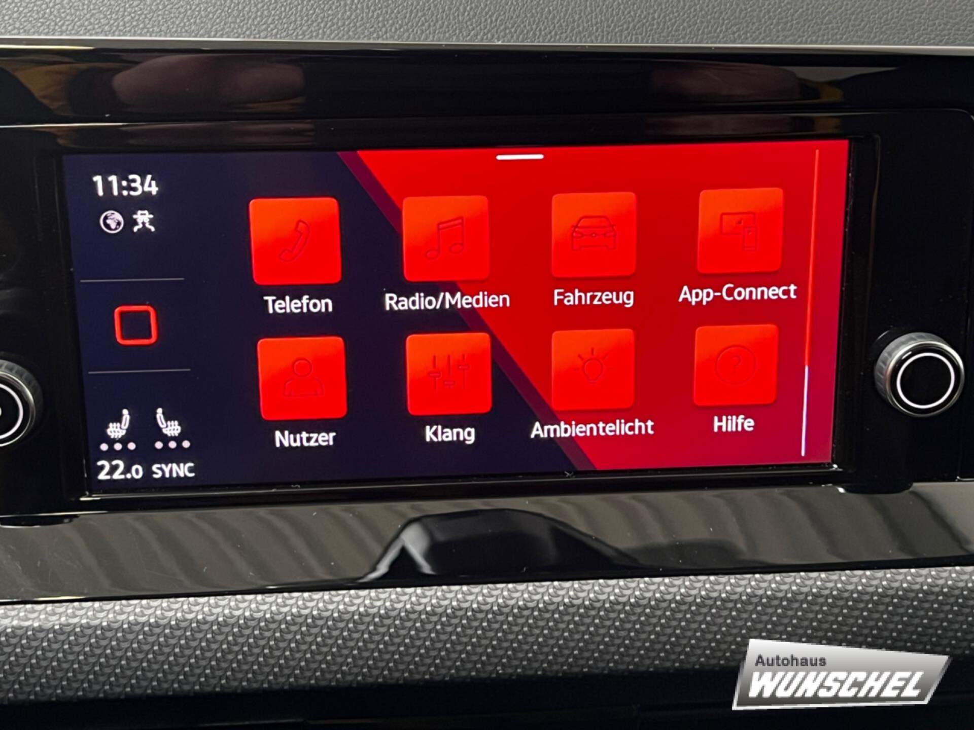 Volkswagen Golf R-Line