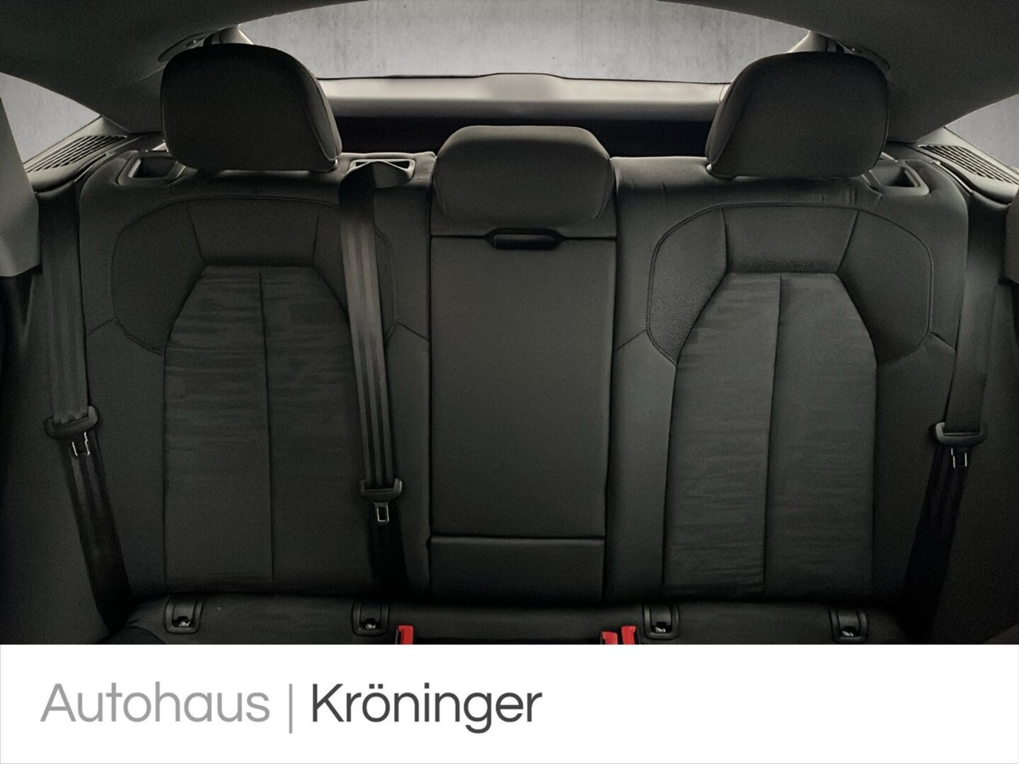 Bild über Audi Q5 Sportback TDI quattro 150 kW S tronic - für weitere Informationen kontaktieren Sie den Audi Partner