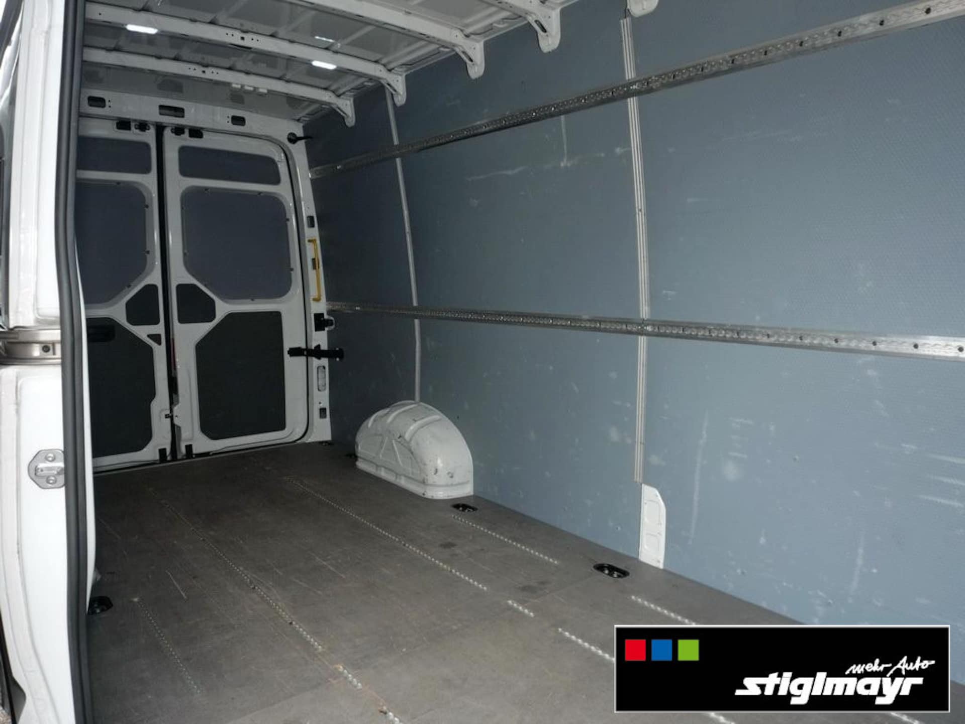 Volkswagen Crafter Kasten langer Radstand